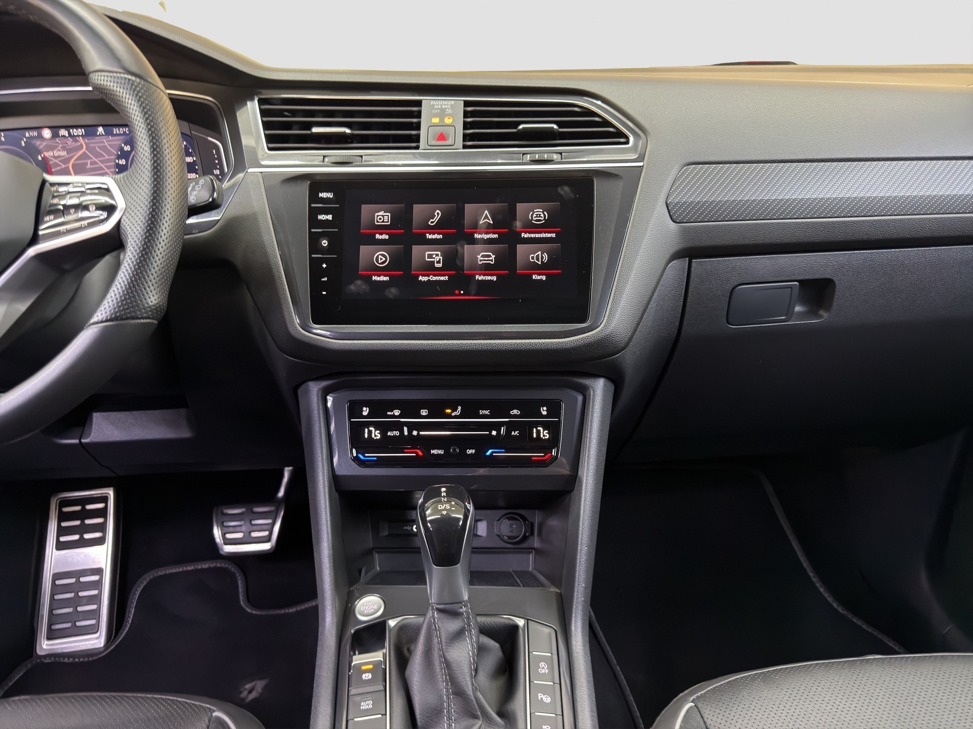VW Tiguan Allspace 2.0TSI R-Line 4Motion DSG-image-7