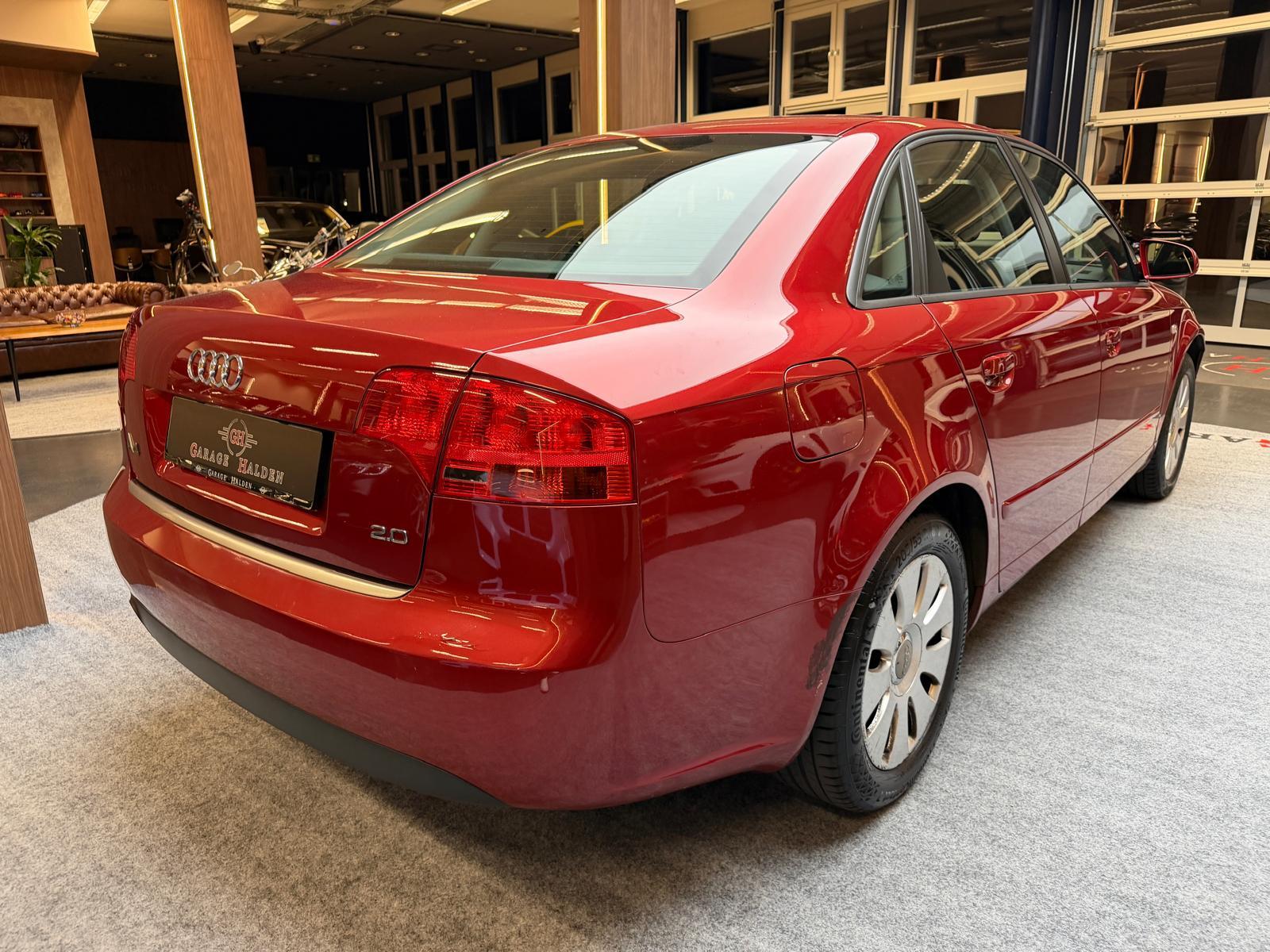 AUDI A4 2.0-image-6