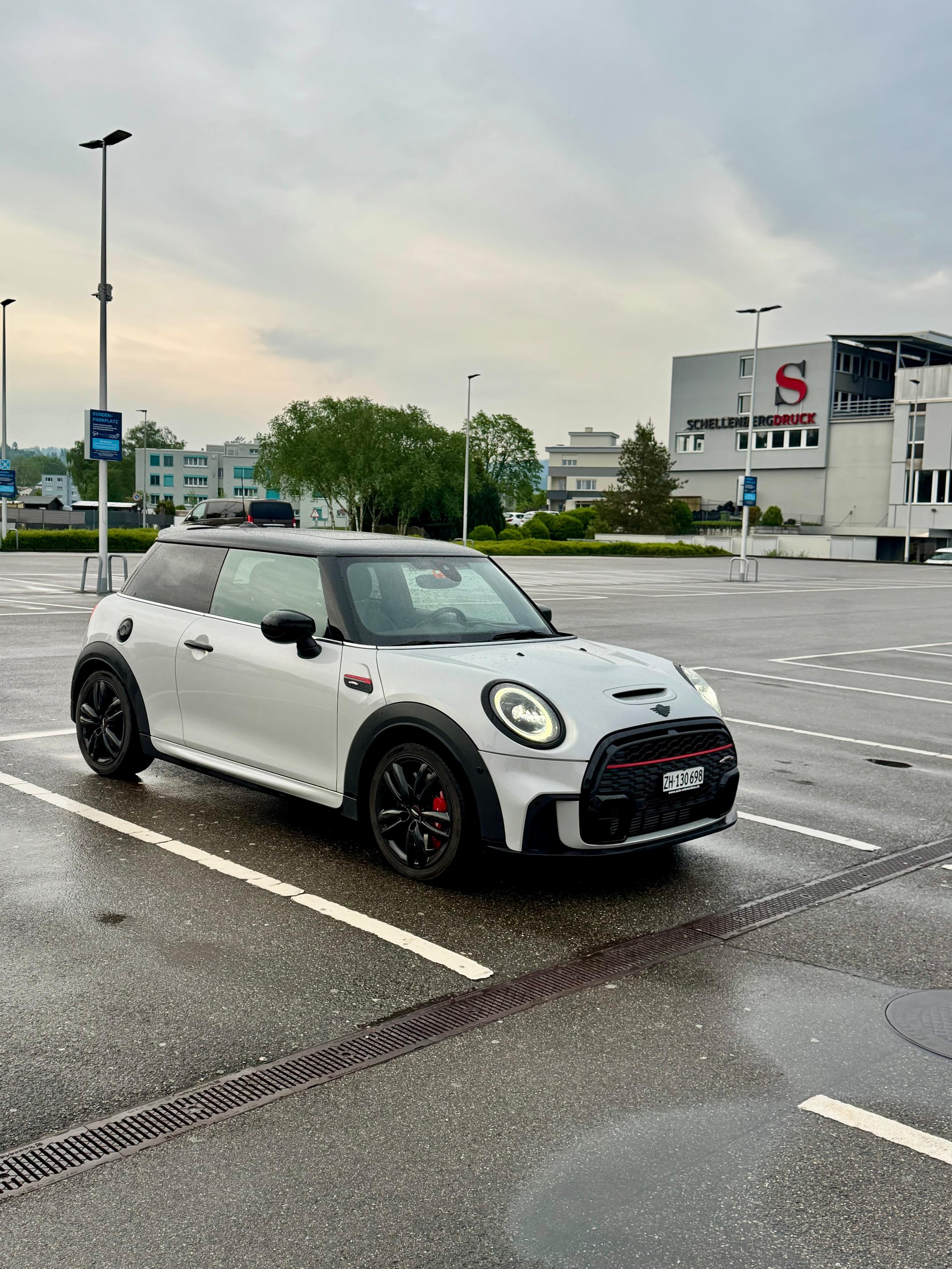 MINI John Cooper Works-image-3