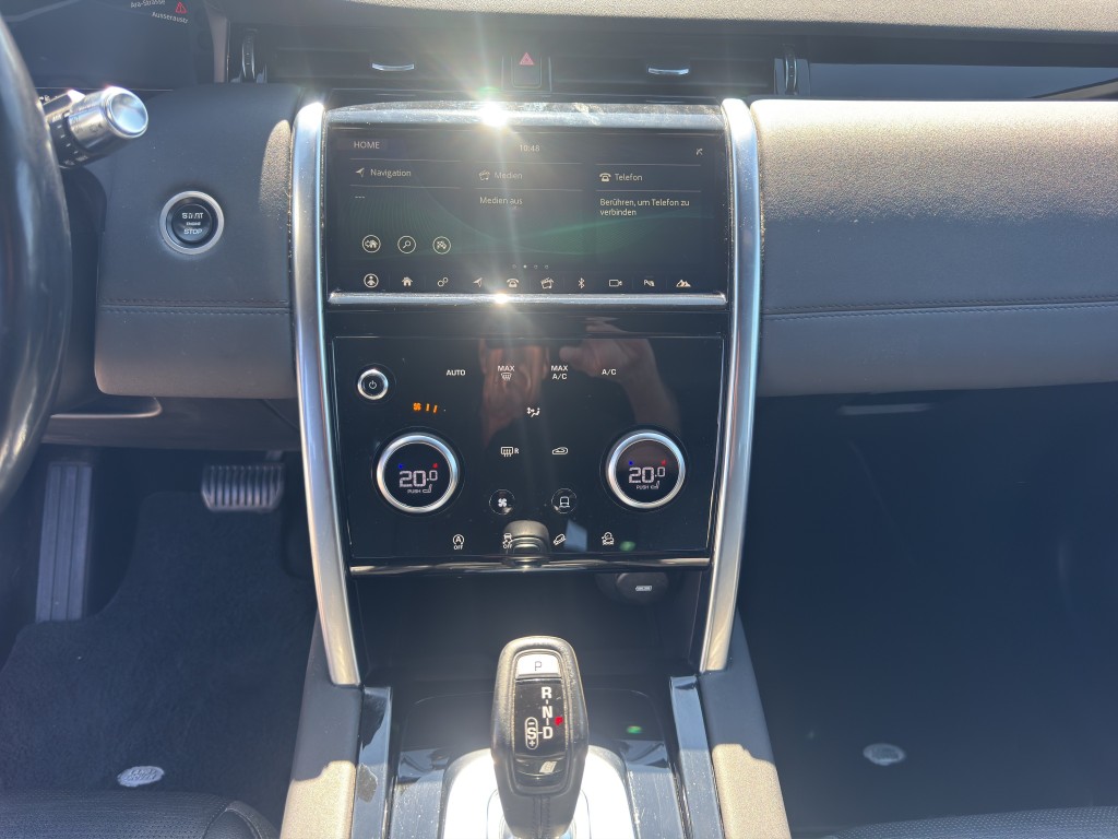 LAND ROVER Discovery Sport 2.0 i4 S-image-5