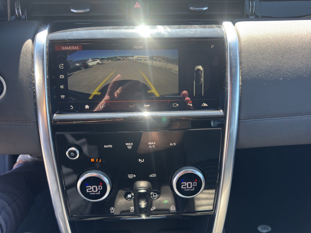 LAND ROVER Discovery Sport 2.0 i4 S-image-8