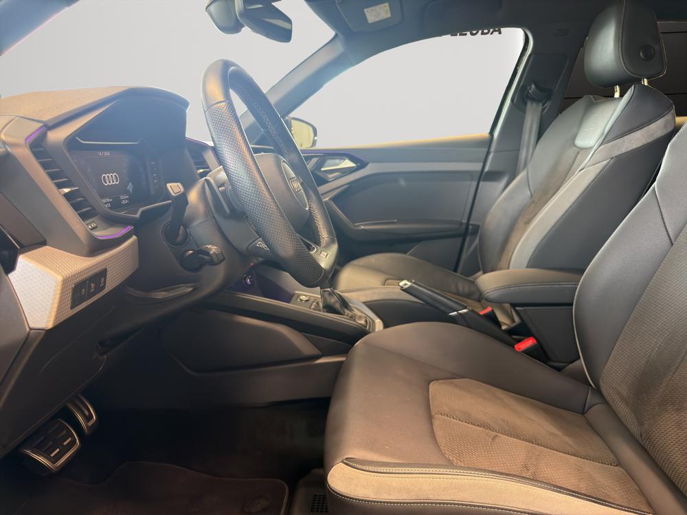 AUDI A1 35 TFSI S Line-image-9