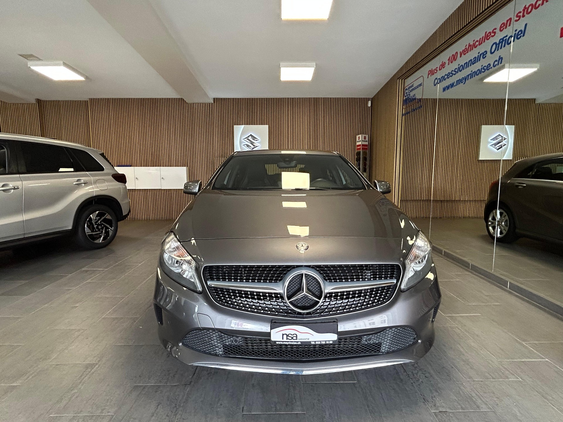 MERCEDES-BENZ A 180 Urban-image-2