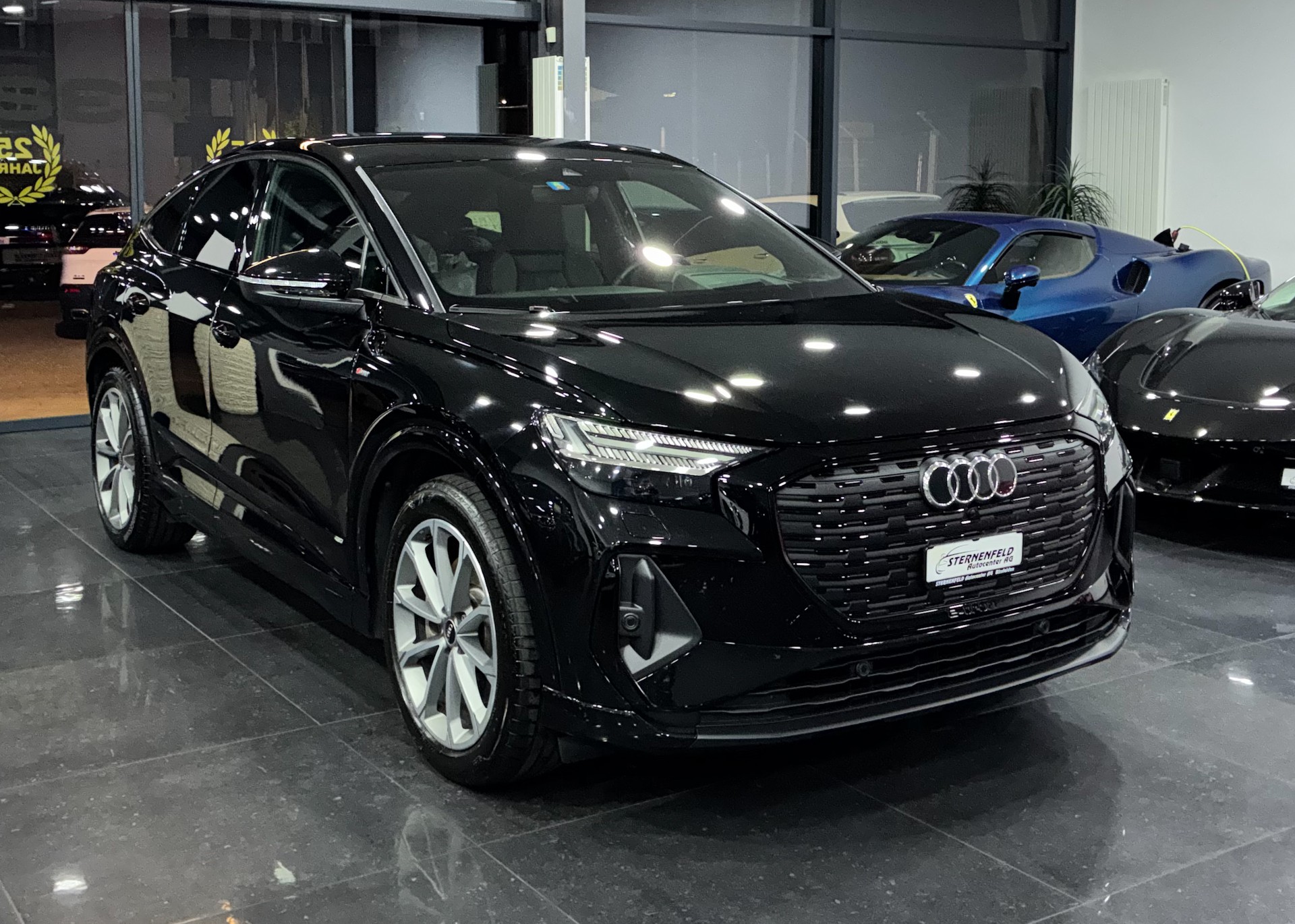AUDI Q4 Sportback e-tron 50 quattro-image-1