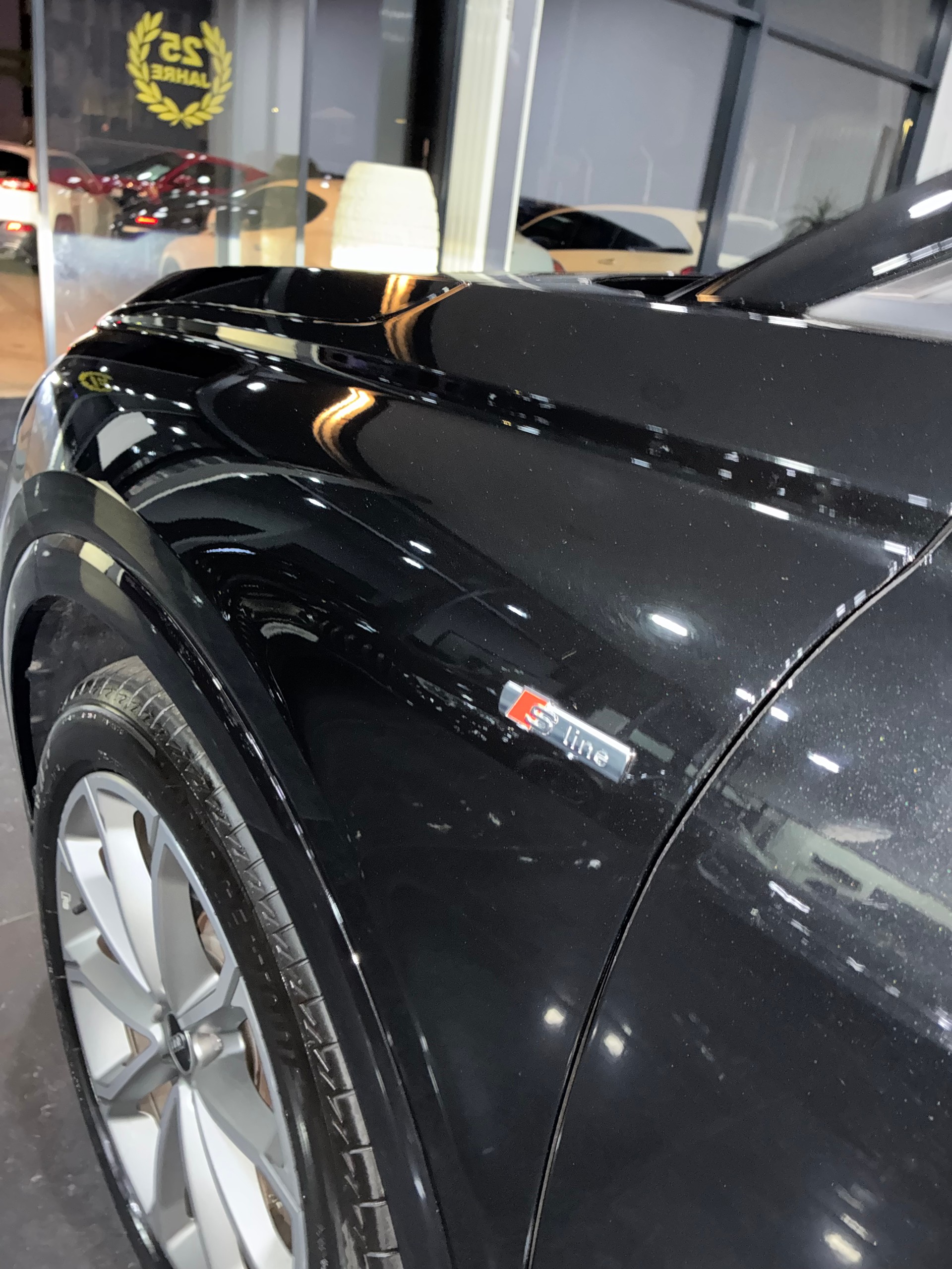 AUDI Q4 Sportback e-tron 50 quattro-image-12