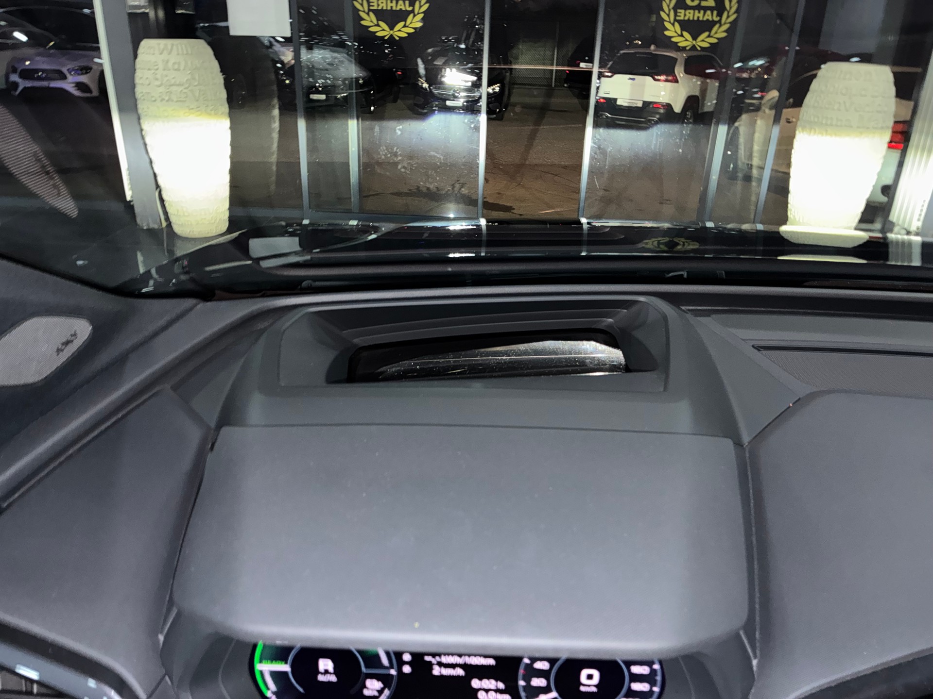 AUDI Q4 Sportback e-tron 50 quattro-image-11