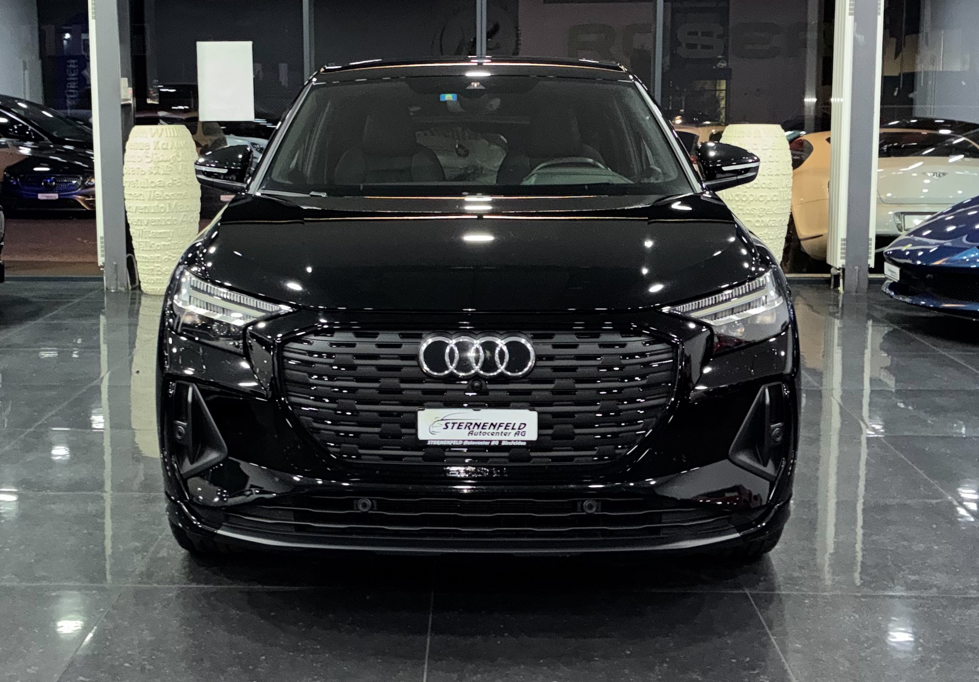 AUDI Q4 Sportback e-tron 50 quattro-image-2