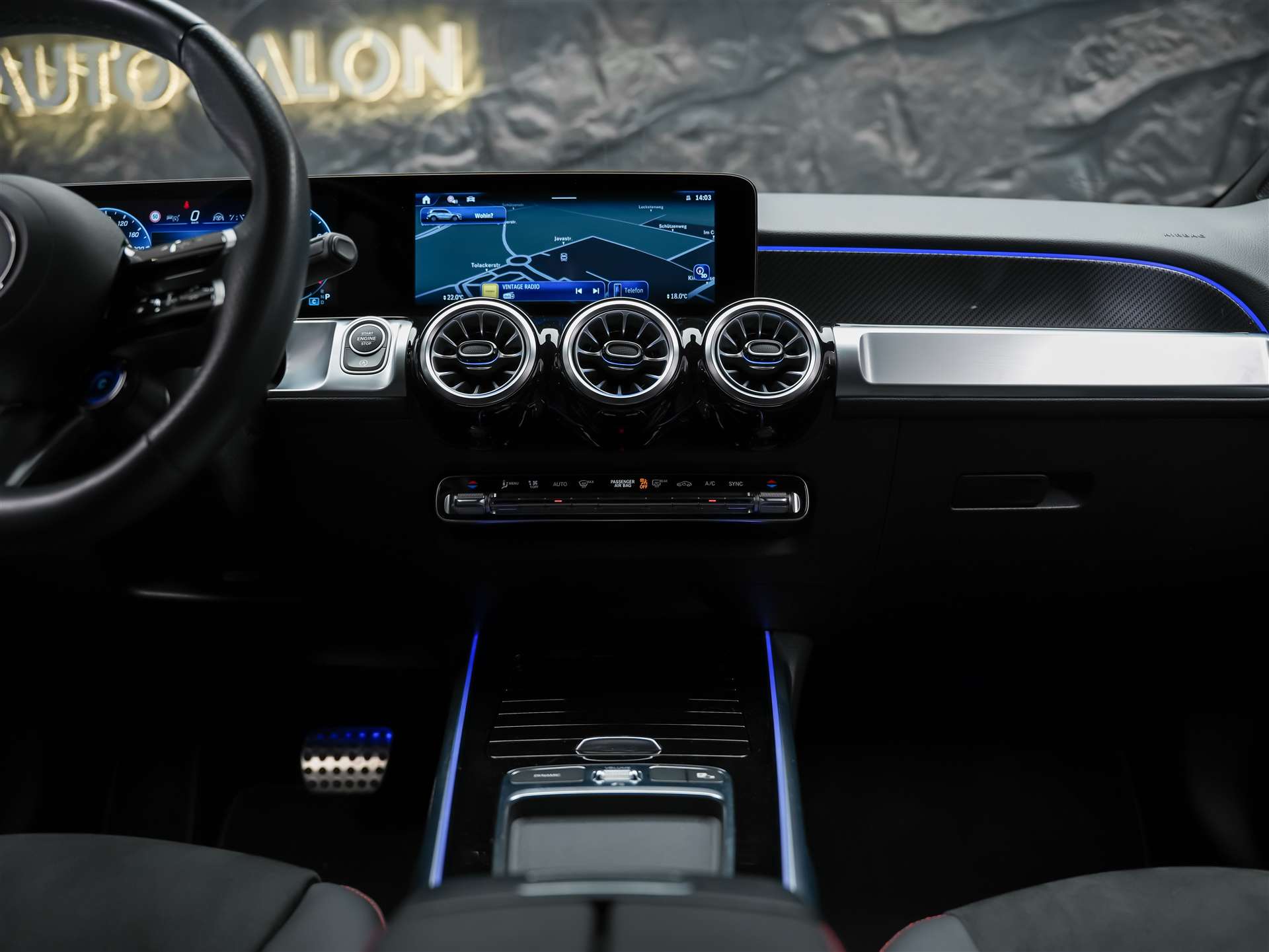 MERCEDES-BENZ GLB 35 AMG 4matic *Abstandsregler*Sitzheizung*Rückfahrkamera*-image-18