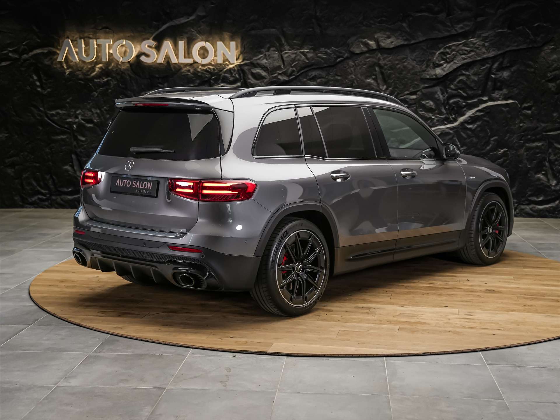 MERCEDES-BENZ GLB 35 AMG 4matic *Abstandsregler*Sitzheizung*Rückfahrkamera*-image-4