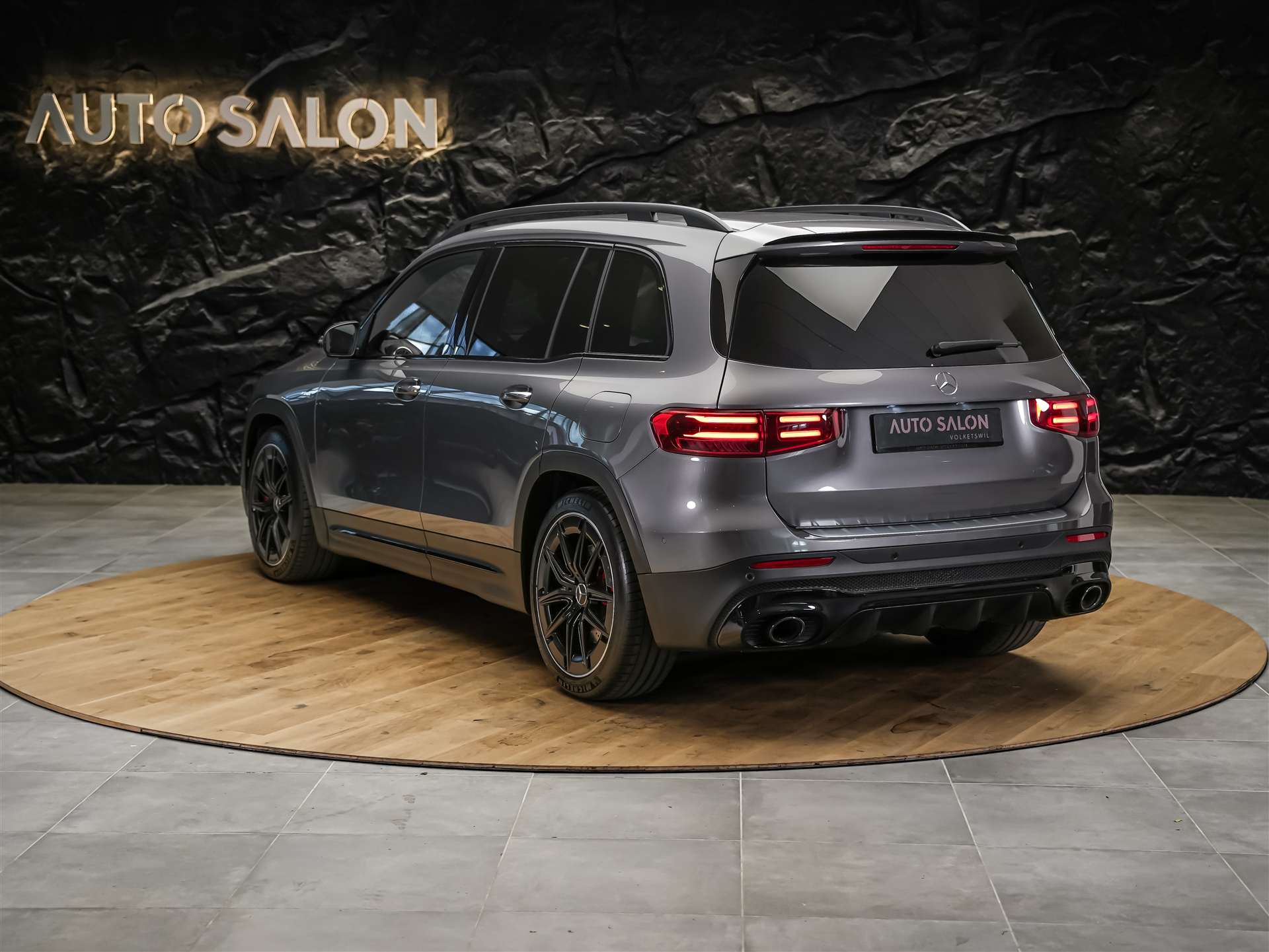 MERCEDES-BENZ GLB 35 AMG 4matic *Abstandsregler*Sitzheizung*Rückfahrkamera*-image-2