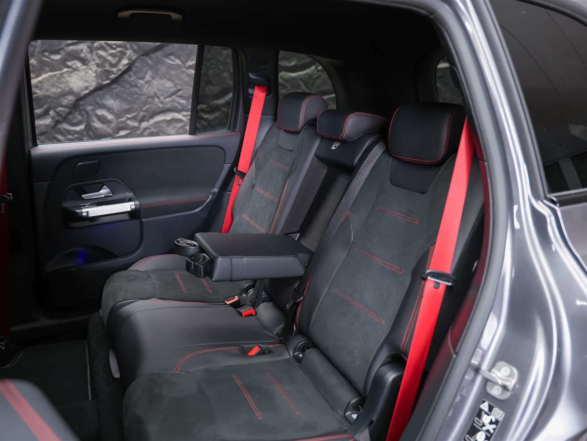 MERCEDES-BENZ GLB 35 AMG 4matic *Abstandsregler*Sitzheizung*Rückfahrkamera*-image-12