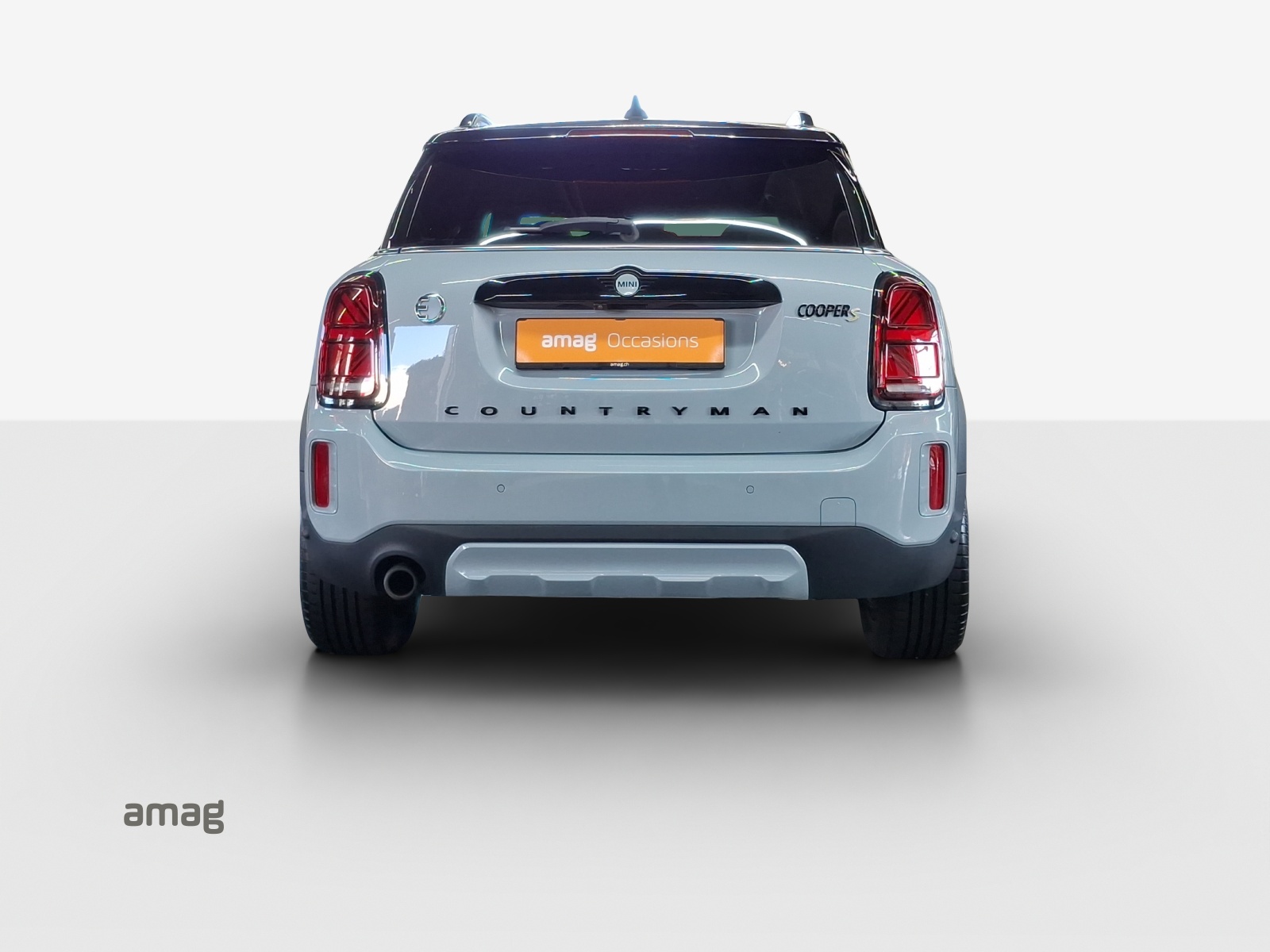 MINI Countryman Cooper SE Untamed Edition ALL4 PHEV Steptronic-image-4