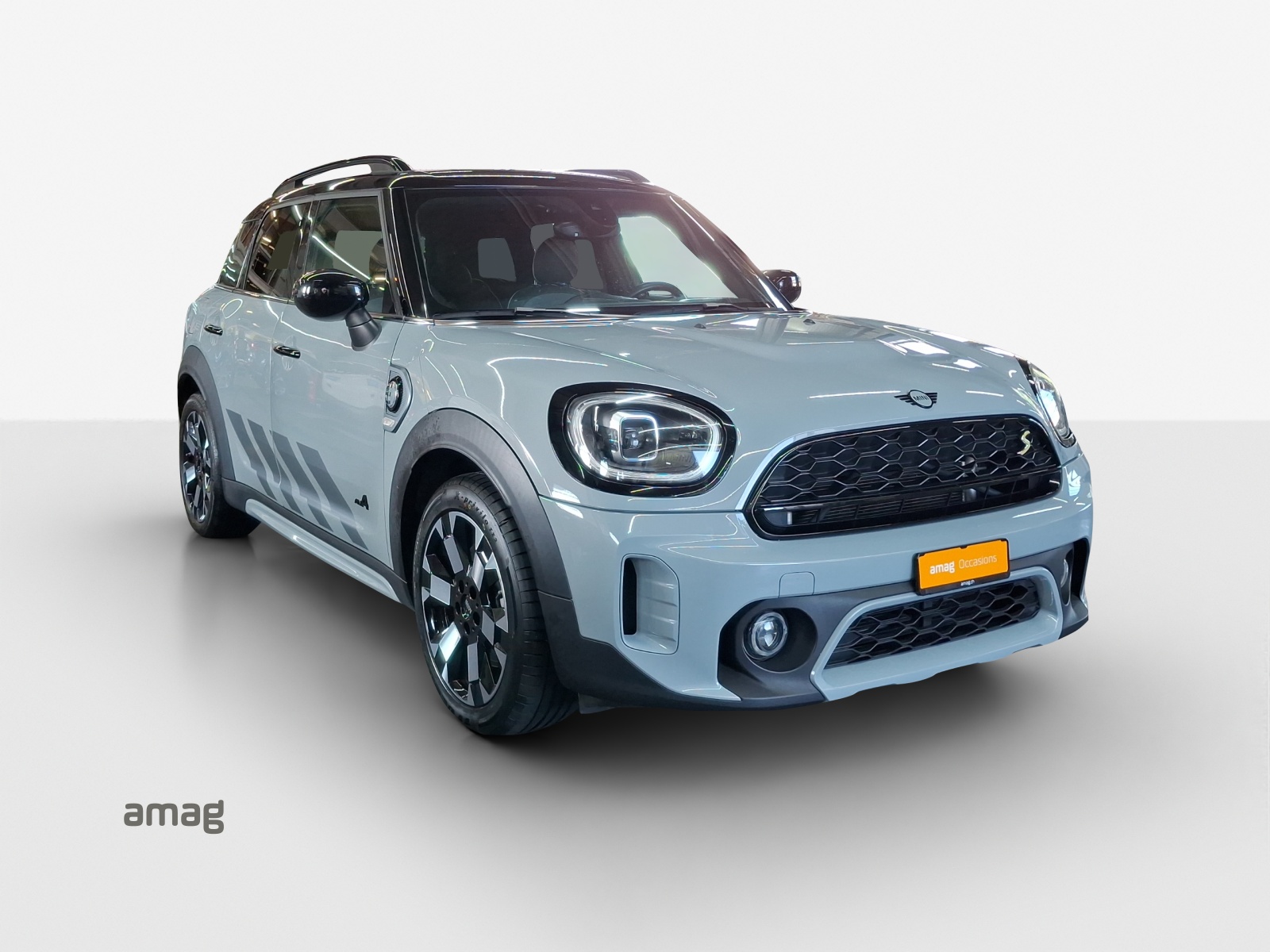 MINI Countryman Cooper SE Untamed Edition ALL4 PHEV Steptronic-image-7