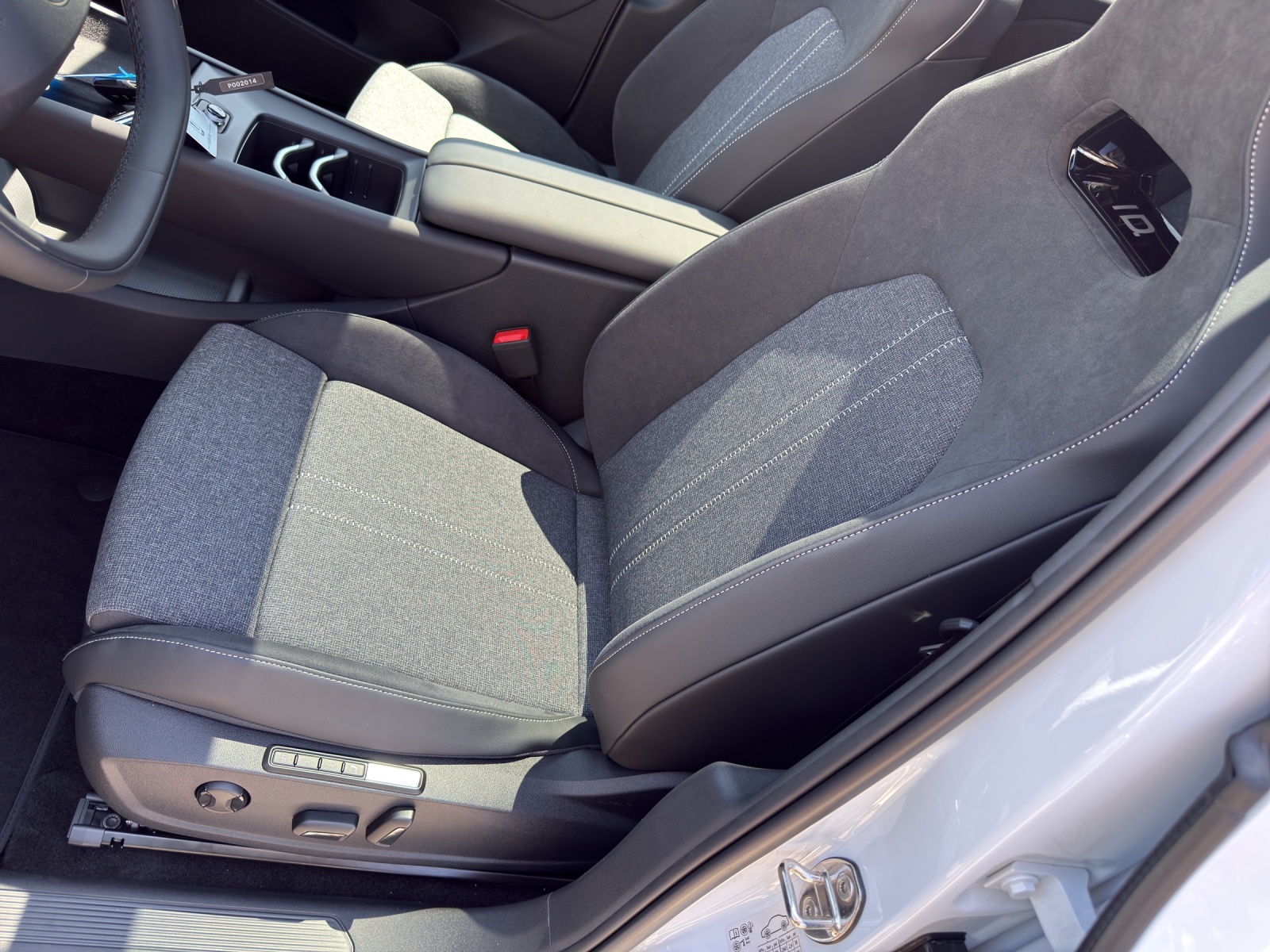 VW ID.3 Neo 58 kWh 190 PS Style-image-14