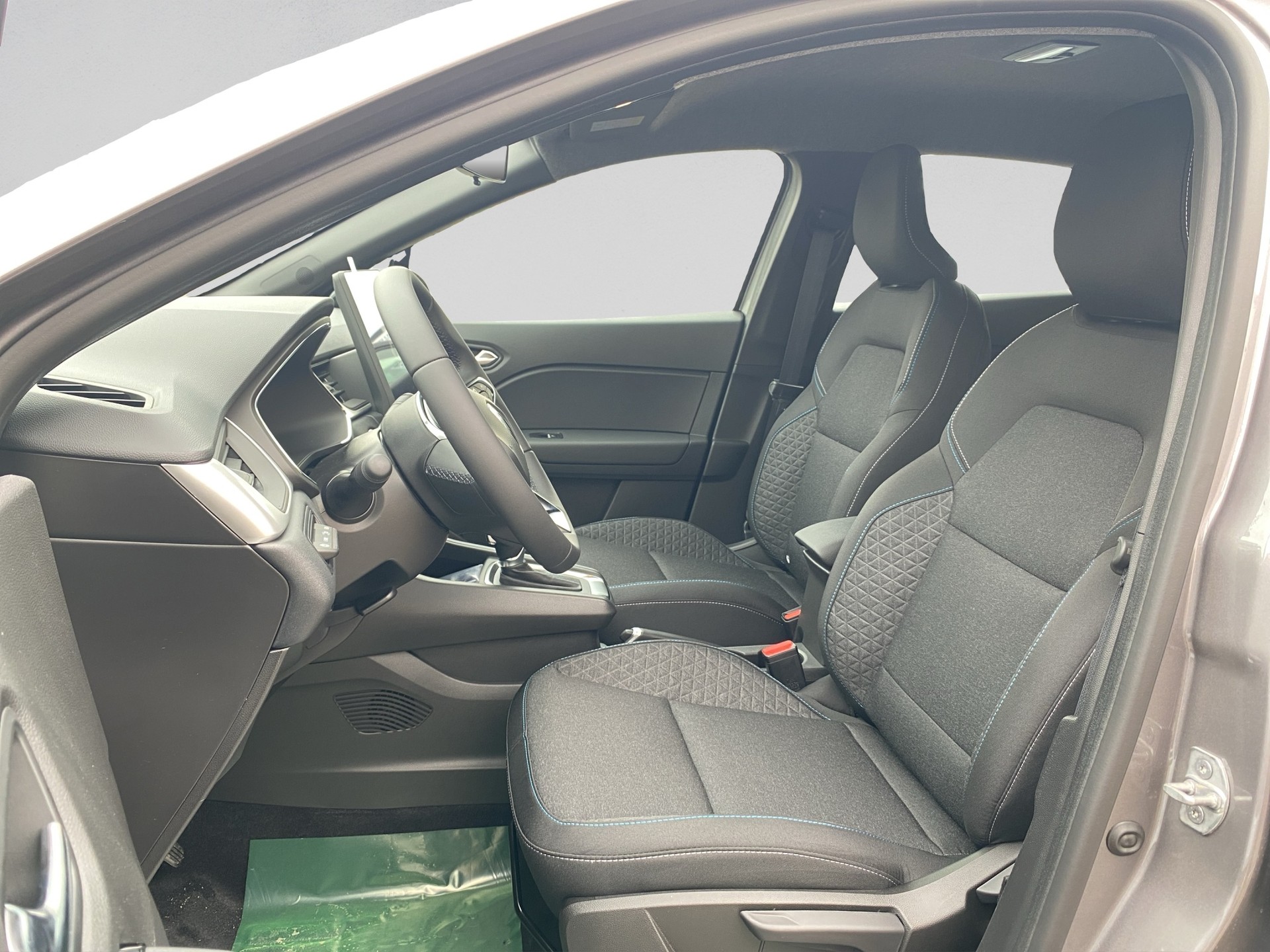 RENAULT Captur 1.8 E-Tech 160 Evolution DHT-image-8