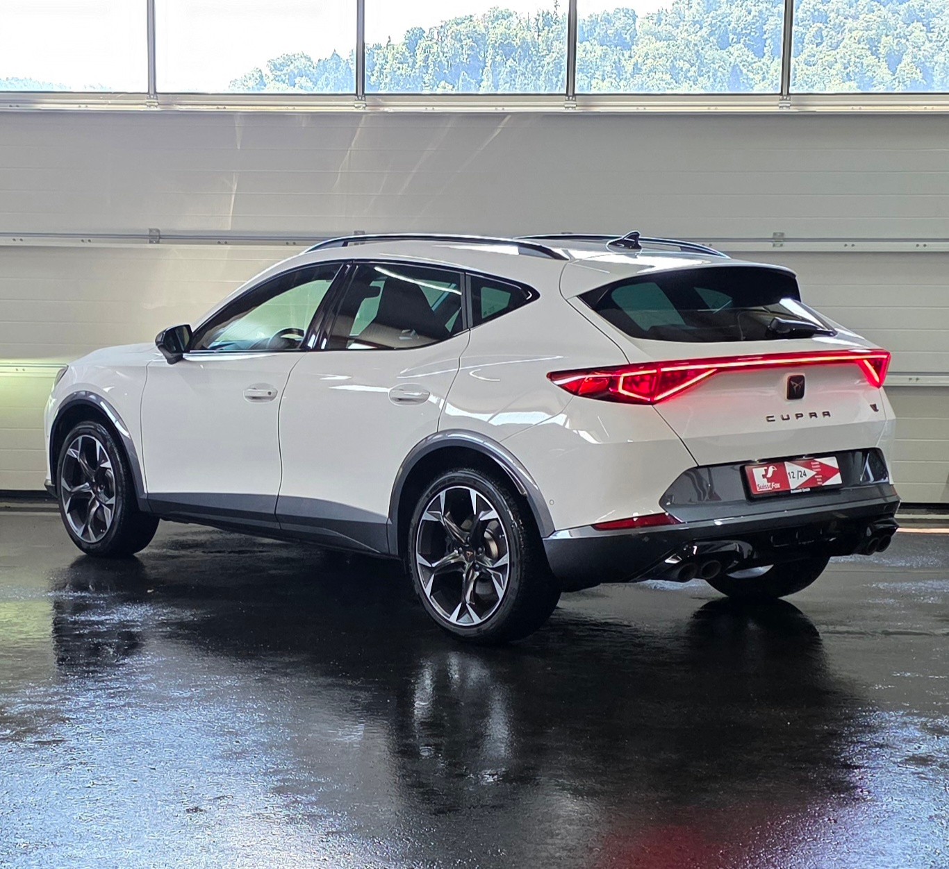 CUPRA Formentor 2.0TSI VZ 4Drive DSG *Spurhalte-&AbstandsAssistent*Sitz-&LenkradHeizung*Rückfahrkamera*Parkassistent*-image-2