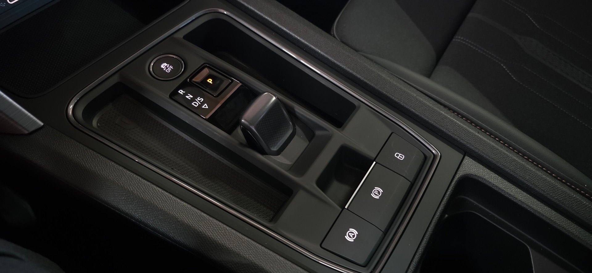 CUPRA Formentor 2.0TSI VZ 4Drive DSG *Spurhalte-&AbstandsAssistent*Sitz-&LenkradHeizung*Rückfahrkamera*Parkassistent*-image-17