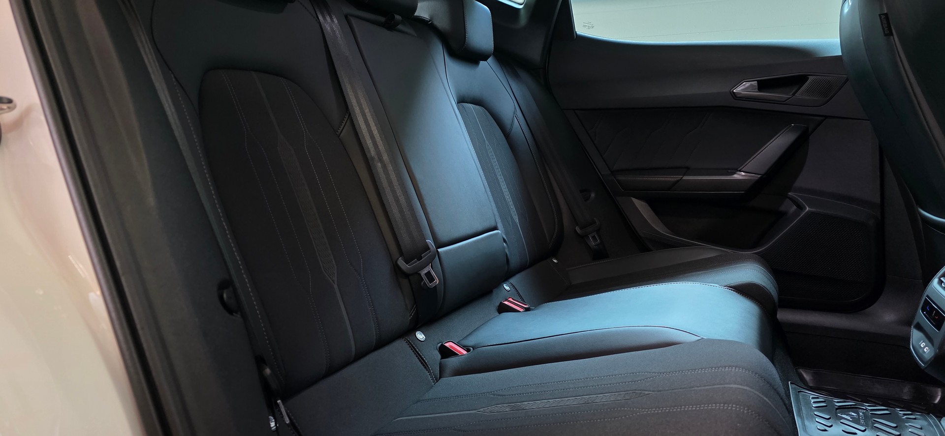 CUPRA Formentor 2.0TSI VZ 4Drive DSG *Spurhalte-&AbstandsAssistent*Sitz-&LenkradHeizung*Rückfahrkamera*Parkassistent*-image-27