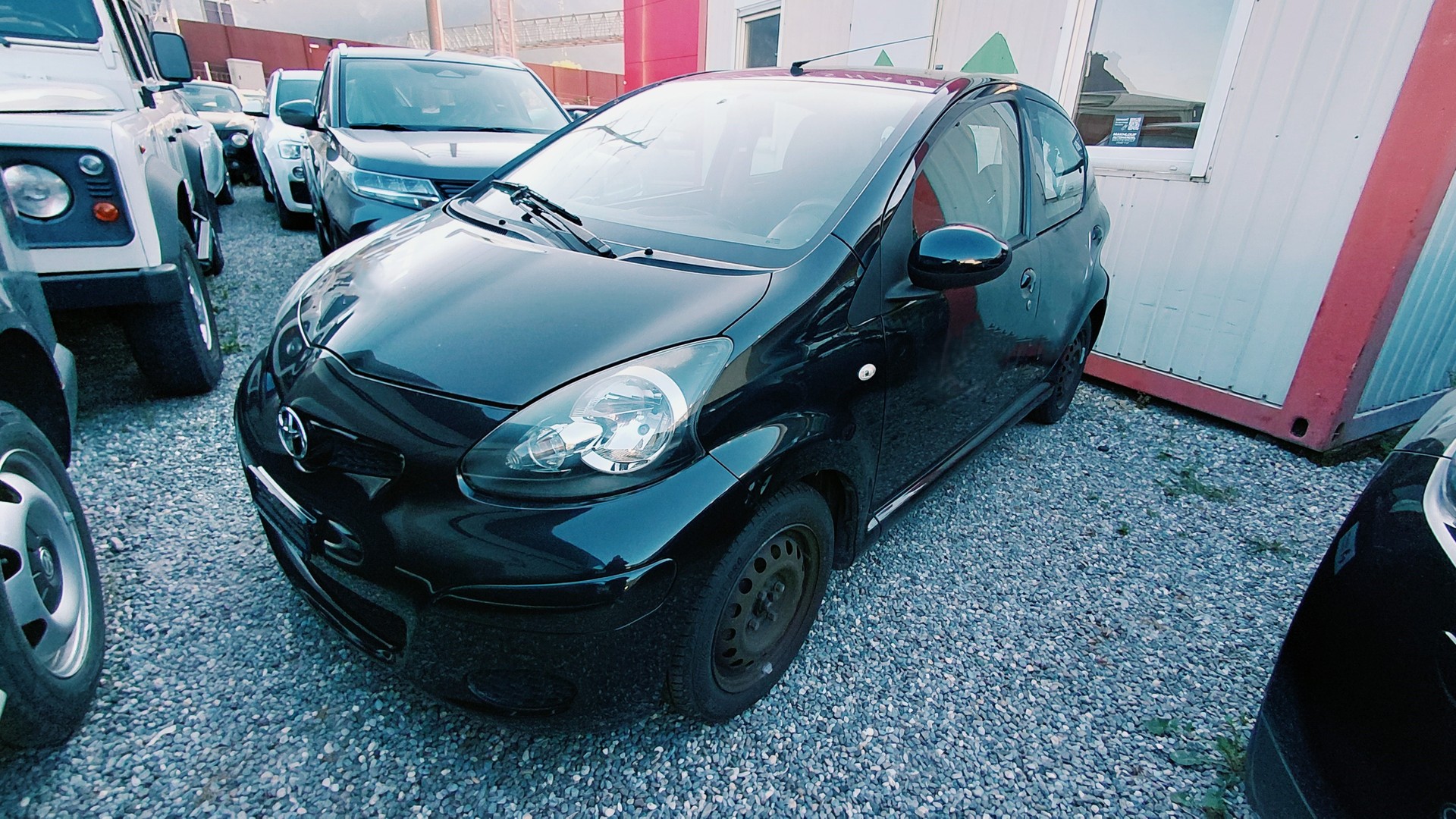 TOYOTA Aygo 1.0-image-1