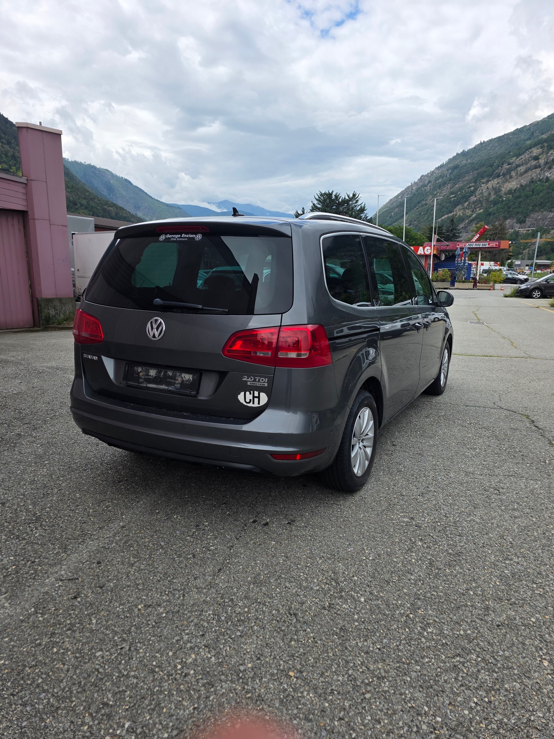 VW Sharan 2.0 TDI BlueMotion Technology Cup 4Motion-image-6