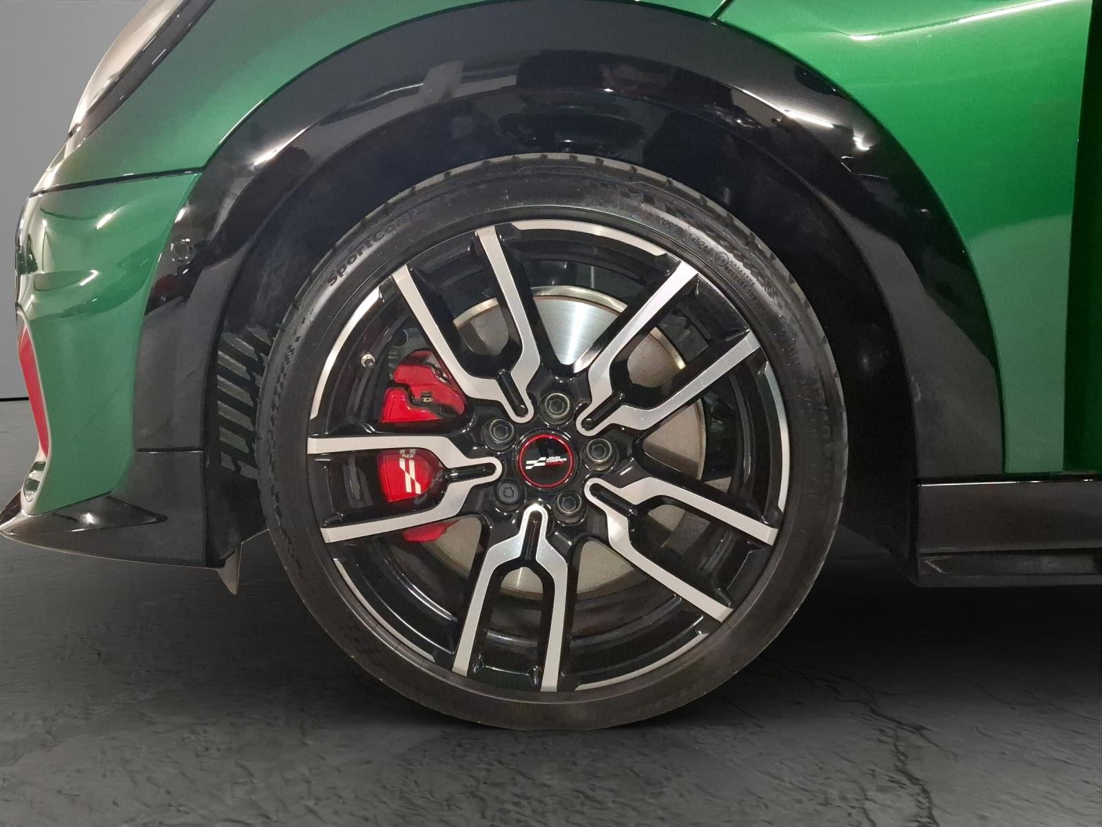 MINI F66 2.0i John Cooper Works-image-4