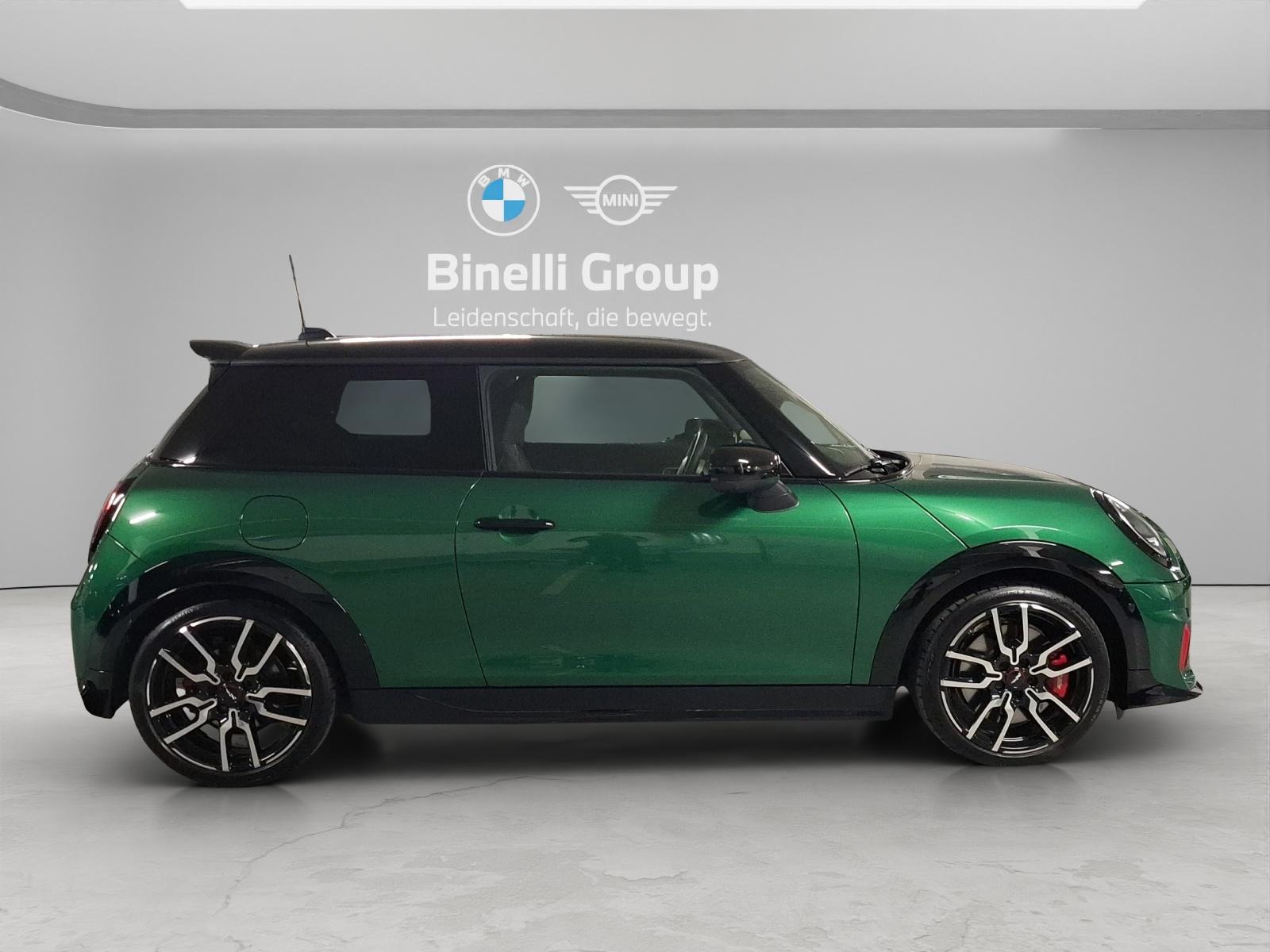 MINI F66 2.0i John Cooper Works-image-16