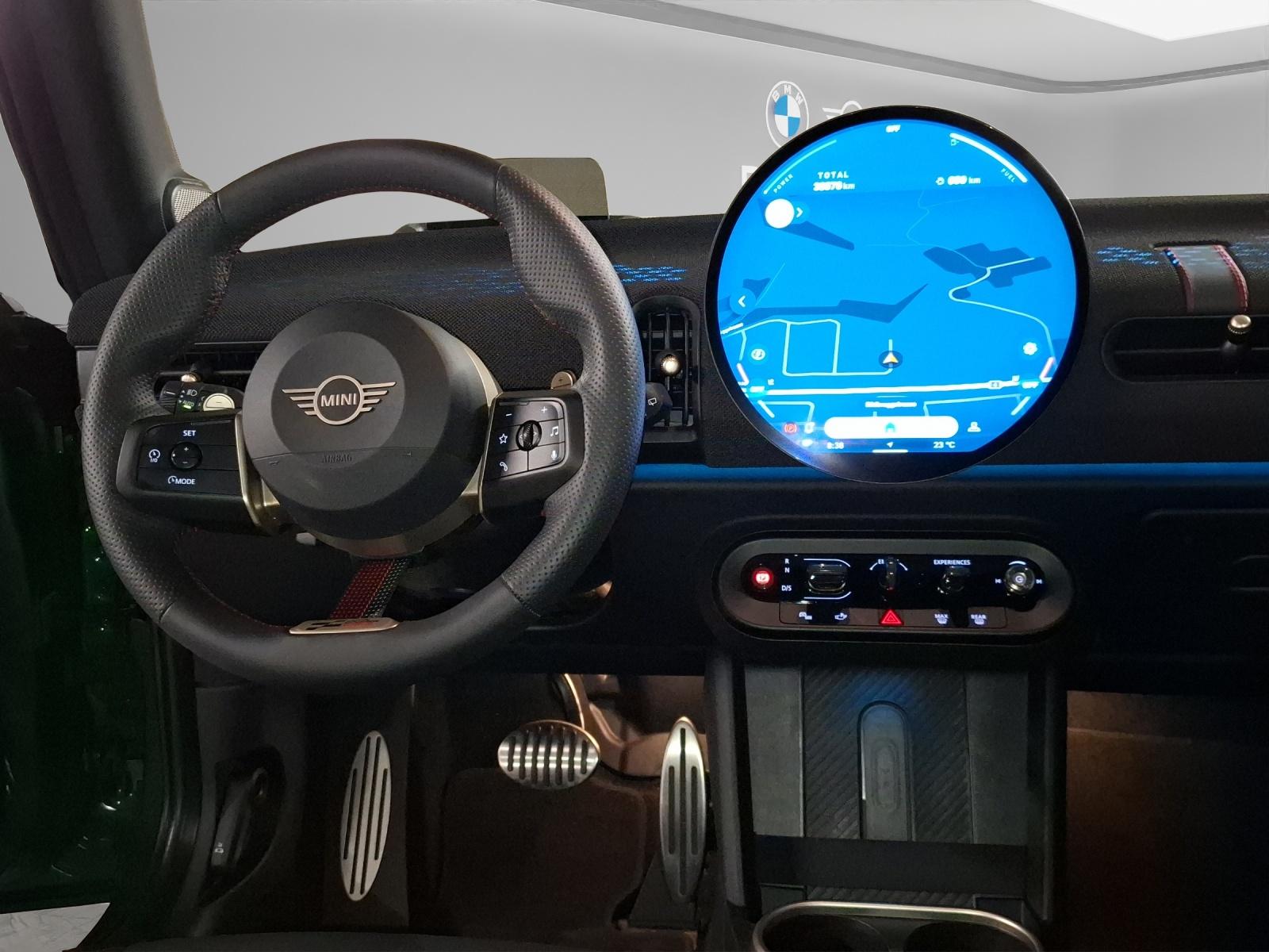 MINI F66 2.0i John Cooper Works F66-image-9