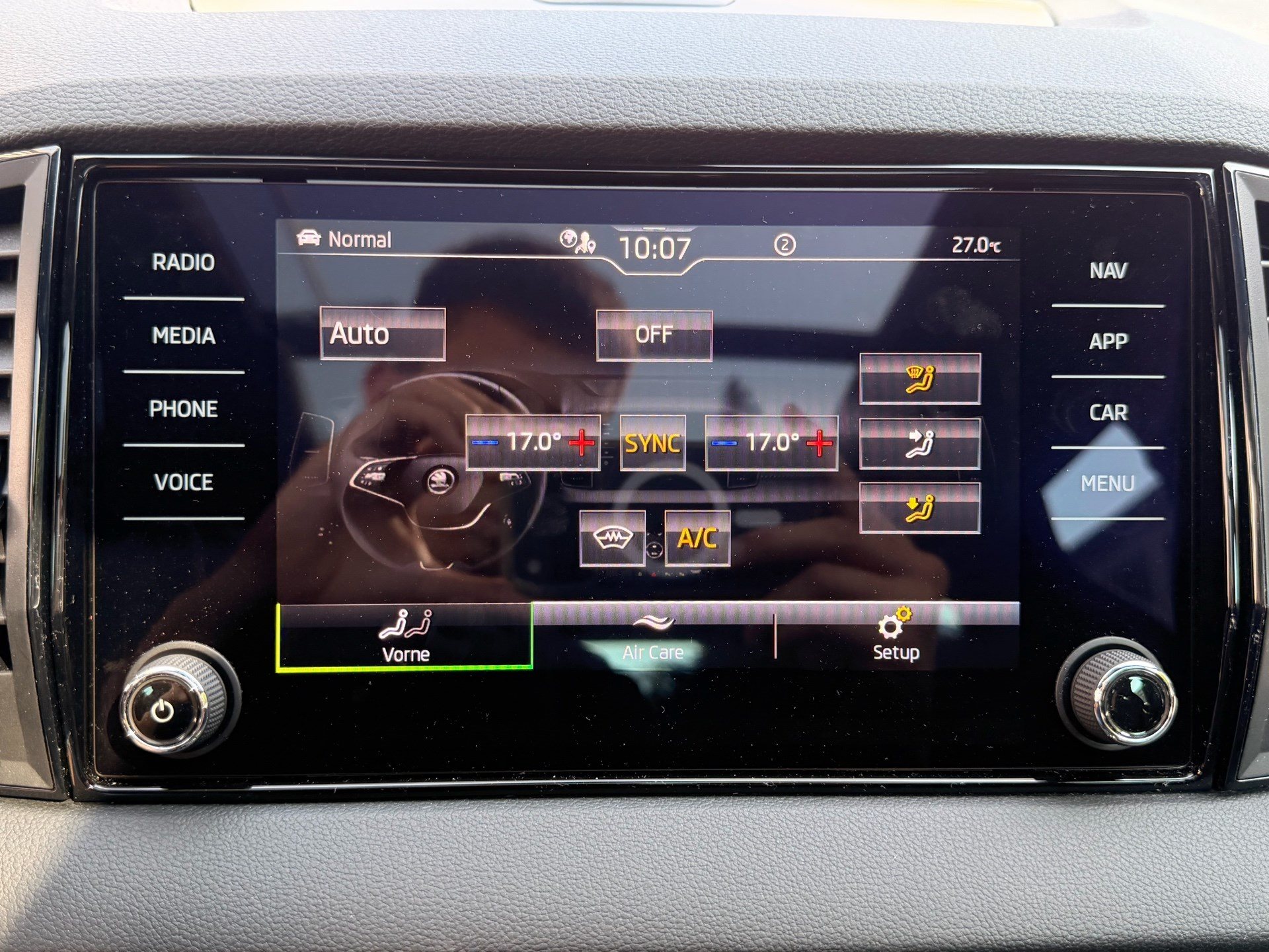 SKODA Karoq Sportline 4x4-image-20