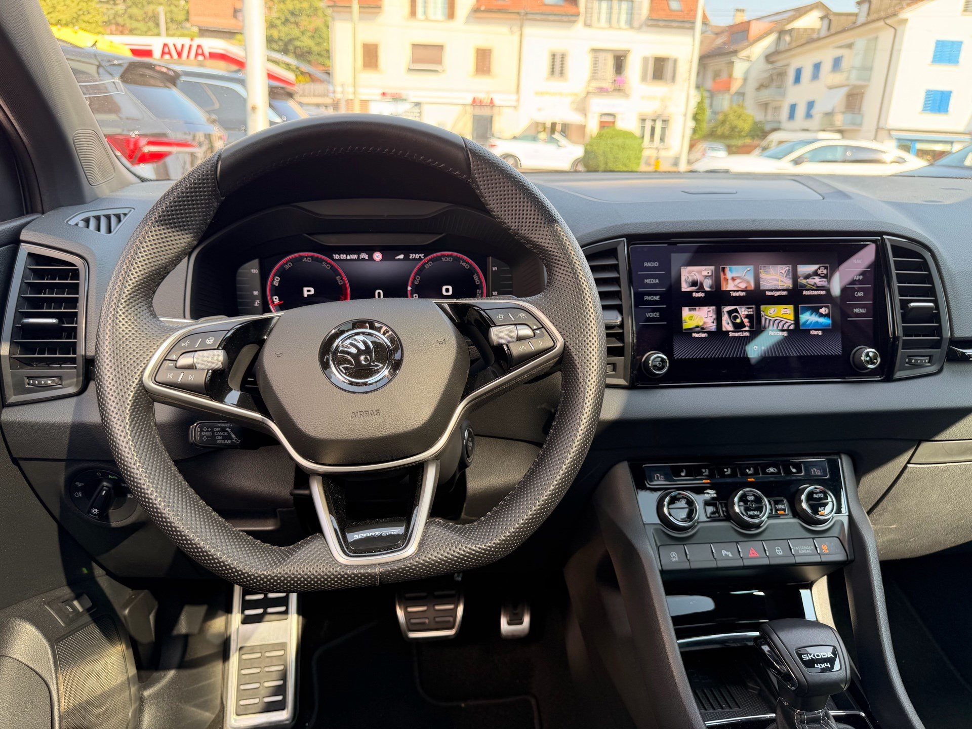 SKODA Karoq Sportline 4x4-image-8