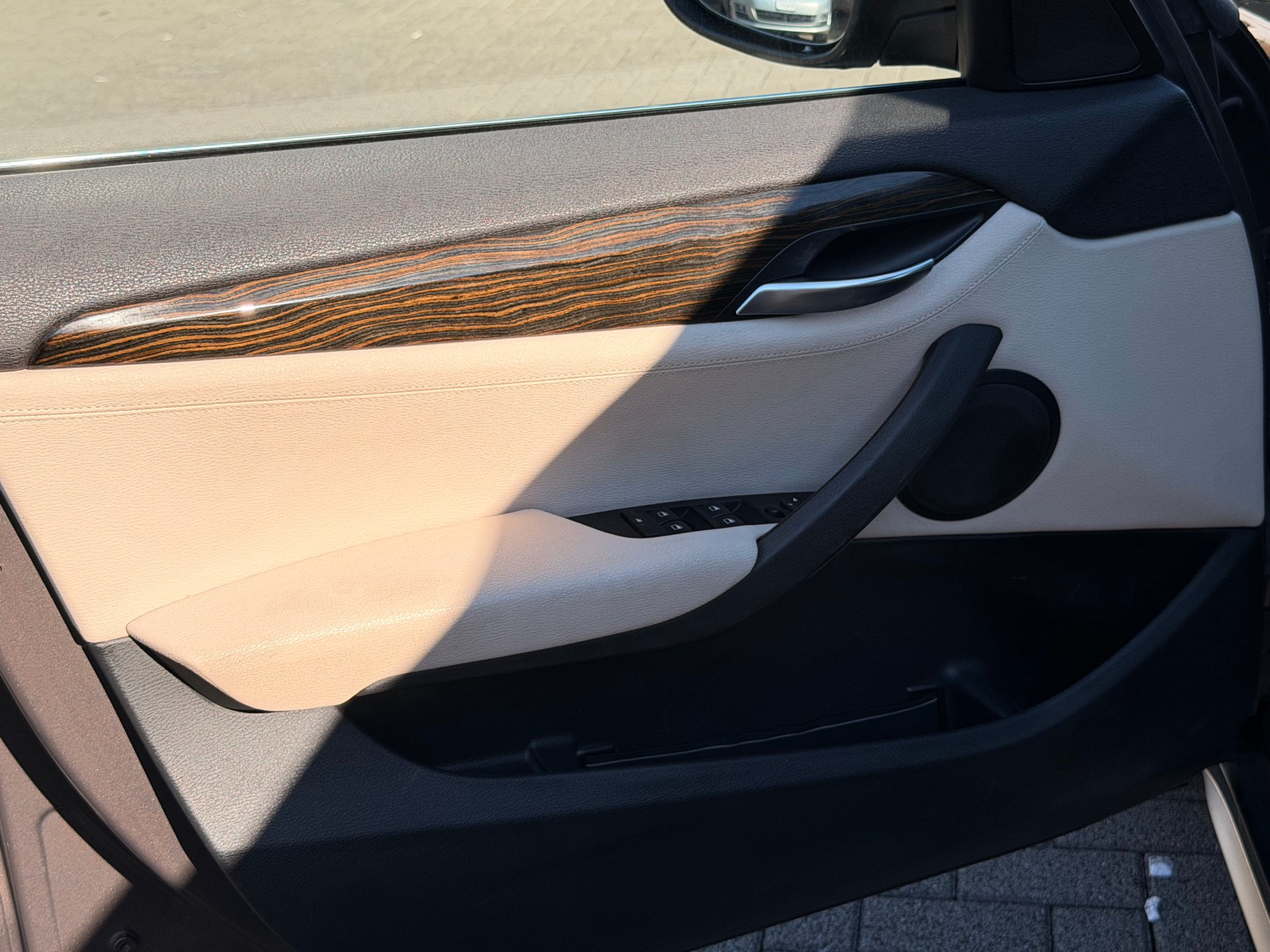 BMW X1 xDrive 23d Steptronic-image-20