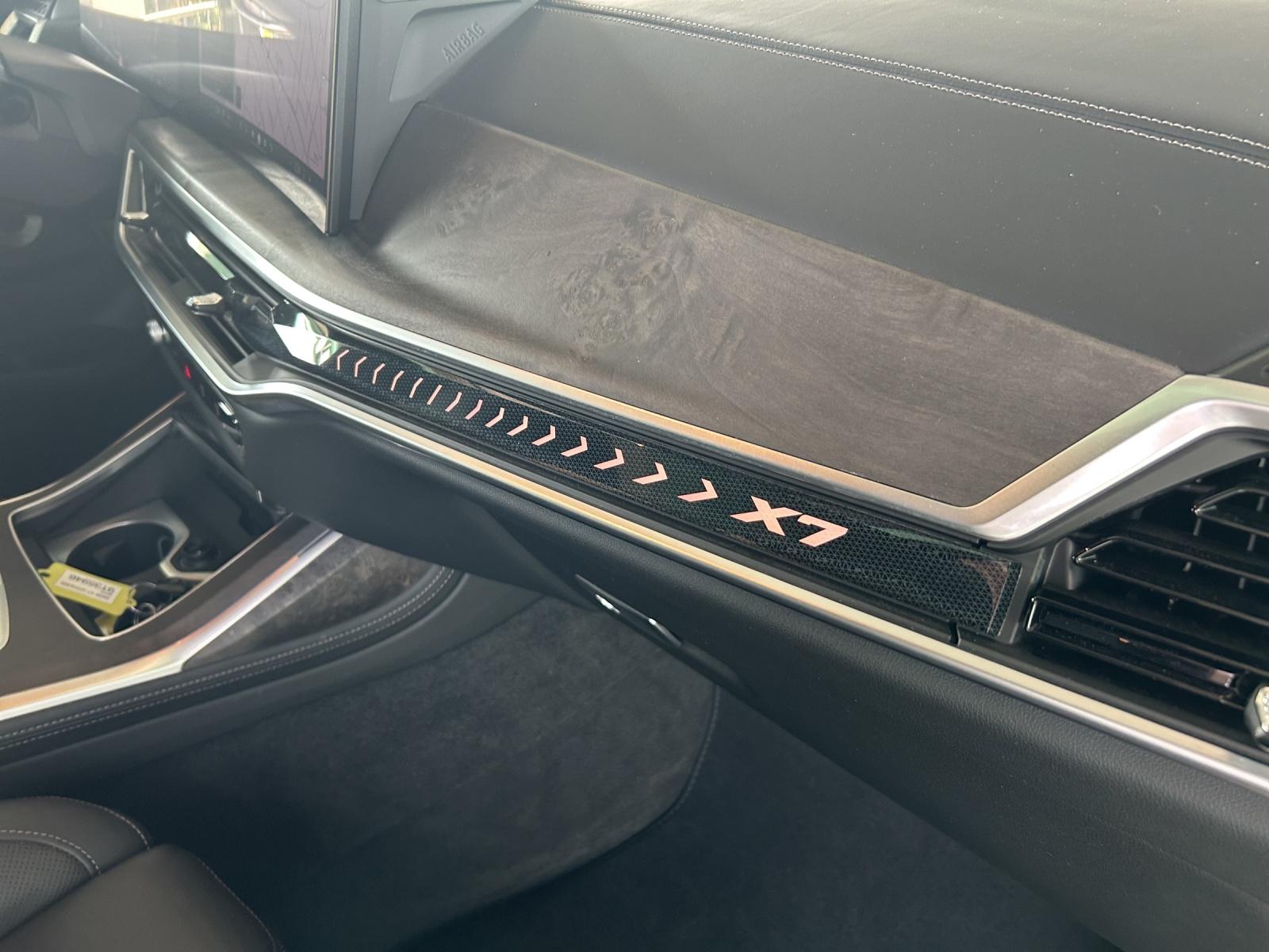 BMW X7 40d xDrive SAG-image-12