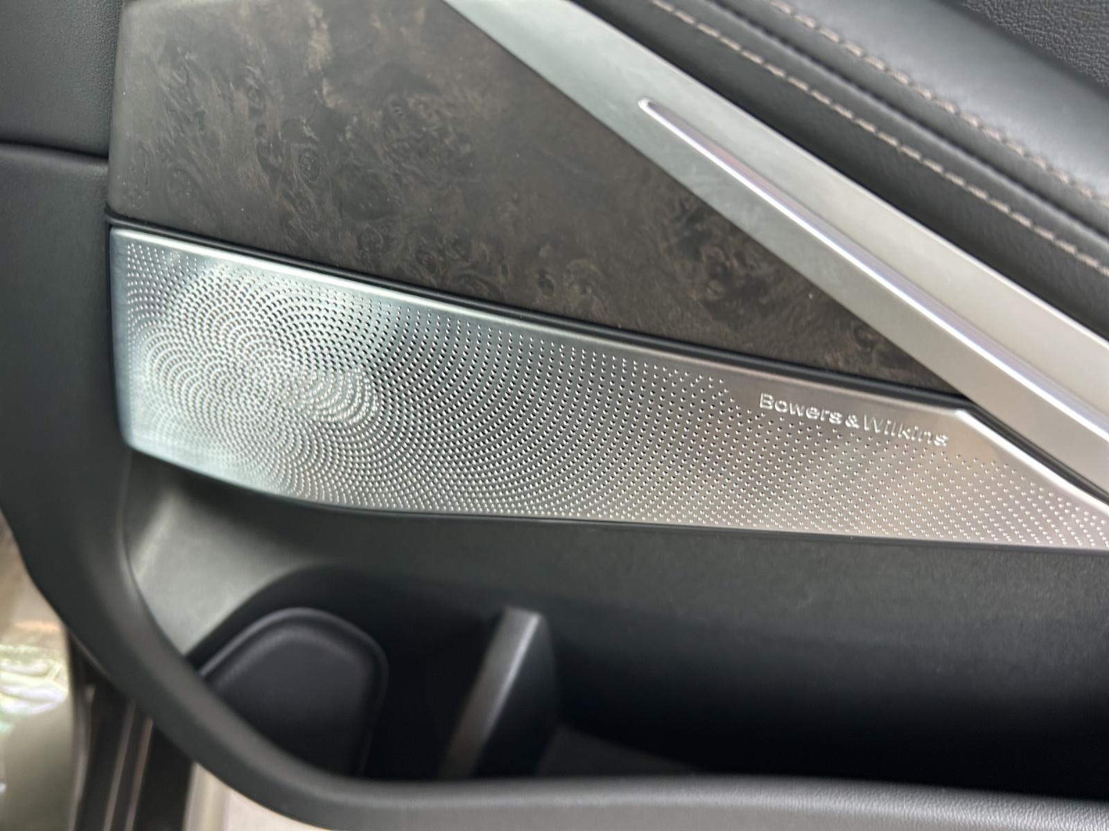BMW X7 40d xDrive SAG-image-28