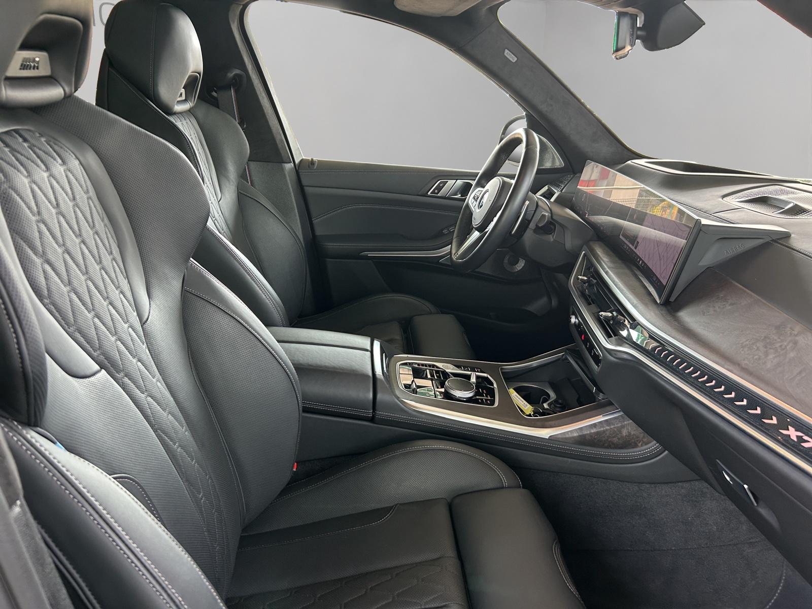 BMW X7 40d xDrive SAG-image-13