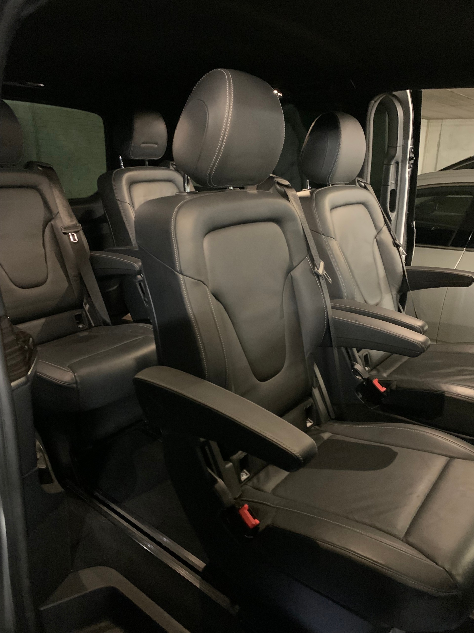 MERCEDES-BENZ V 250 d BlueTec Avant. lang 4m-image-1