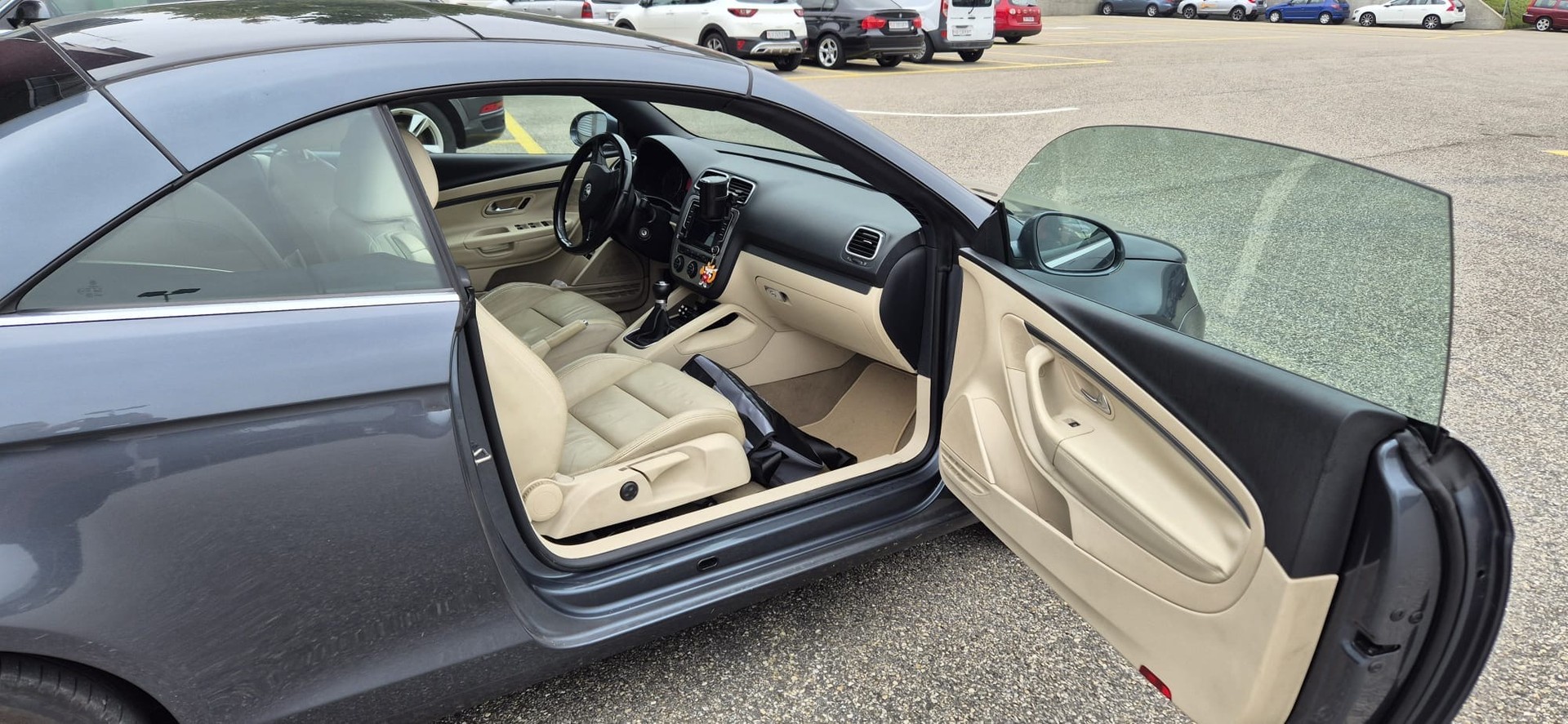 VW Eos 2.0 FSI-image-7
