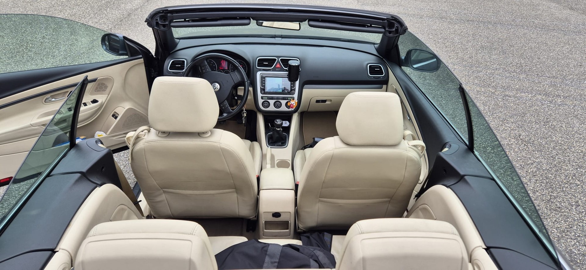 VW Eos 2.0 FSI-image-6