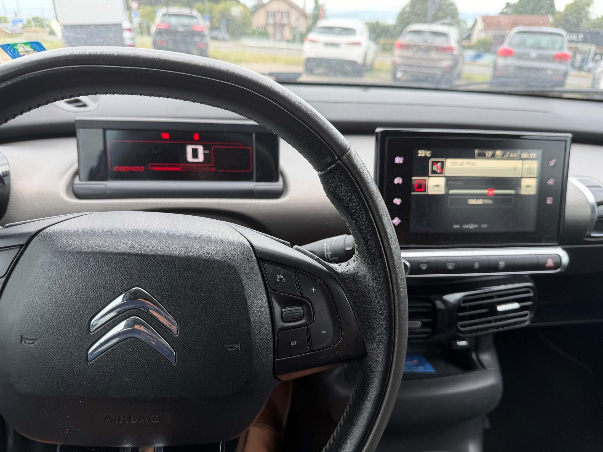 CITROEN C4 Cactus 1.2 e-THP Shine Edition-image-7
