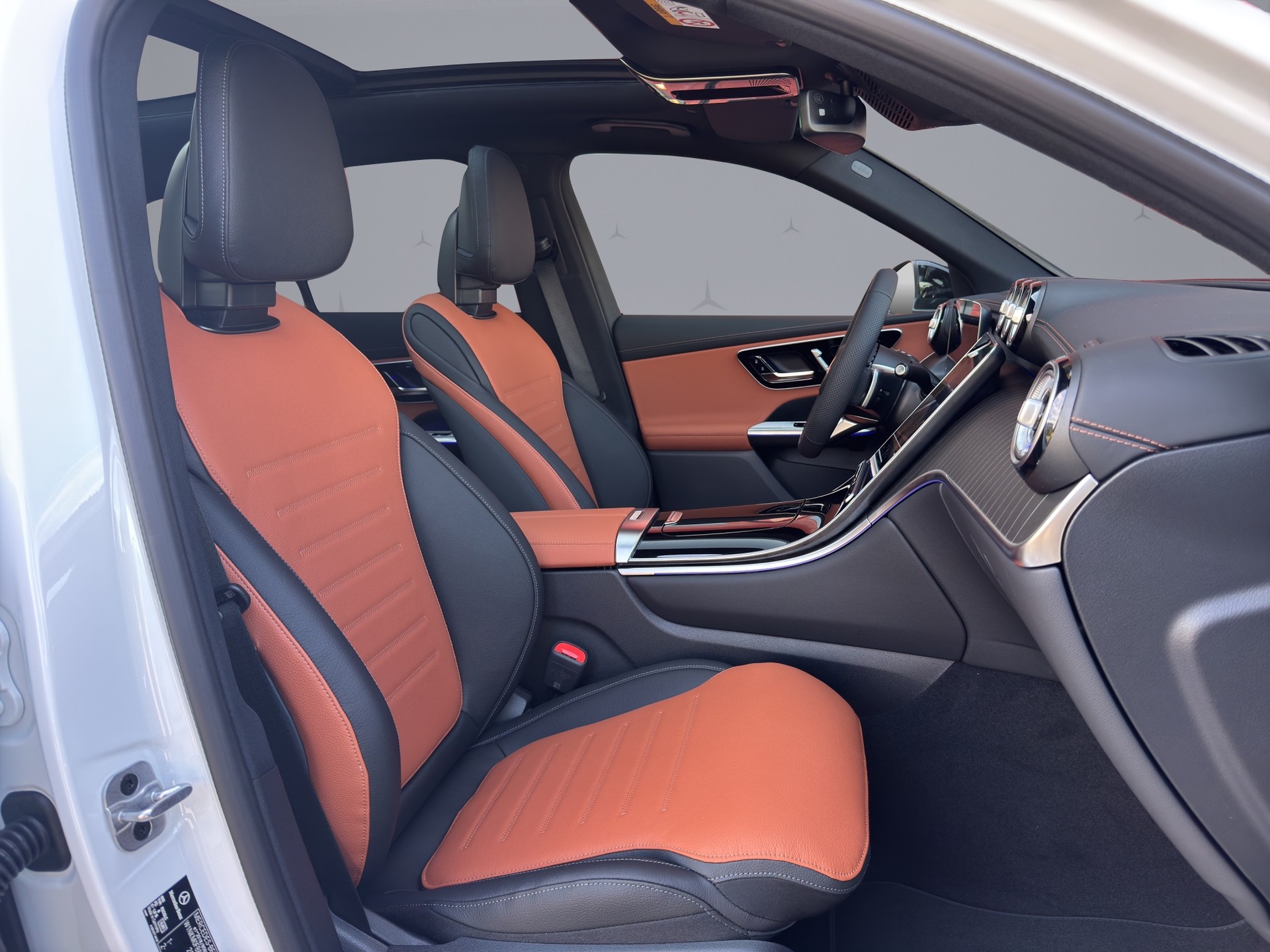 MERCEDES-BENZ GLC 220 d AMG Line 4matic-image-16