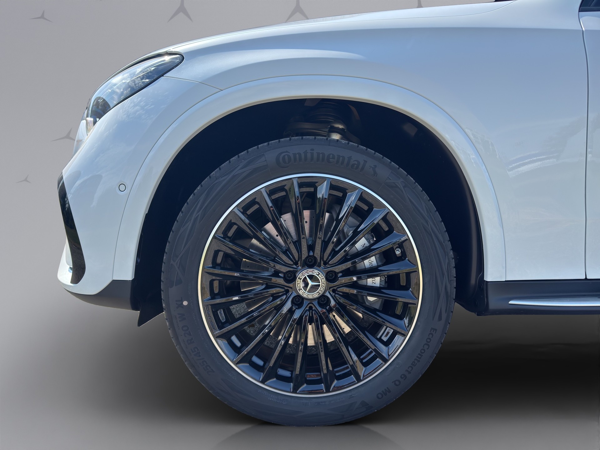 MERCEDES-BENZ GLC 220 d AMG Line 4matic-image-1