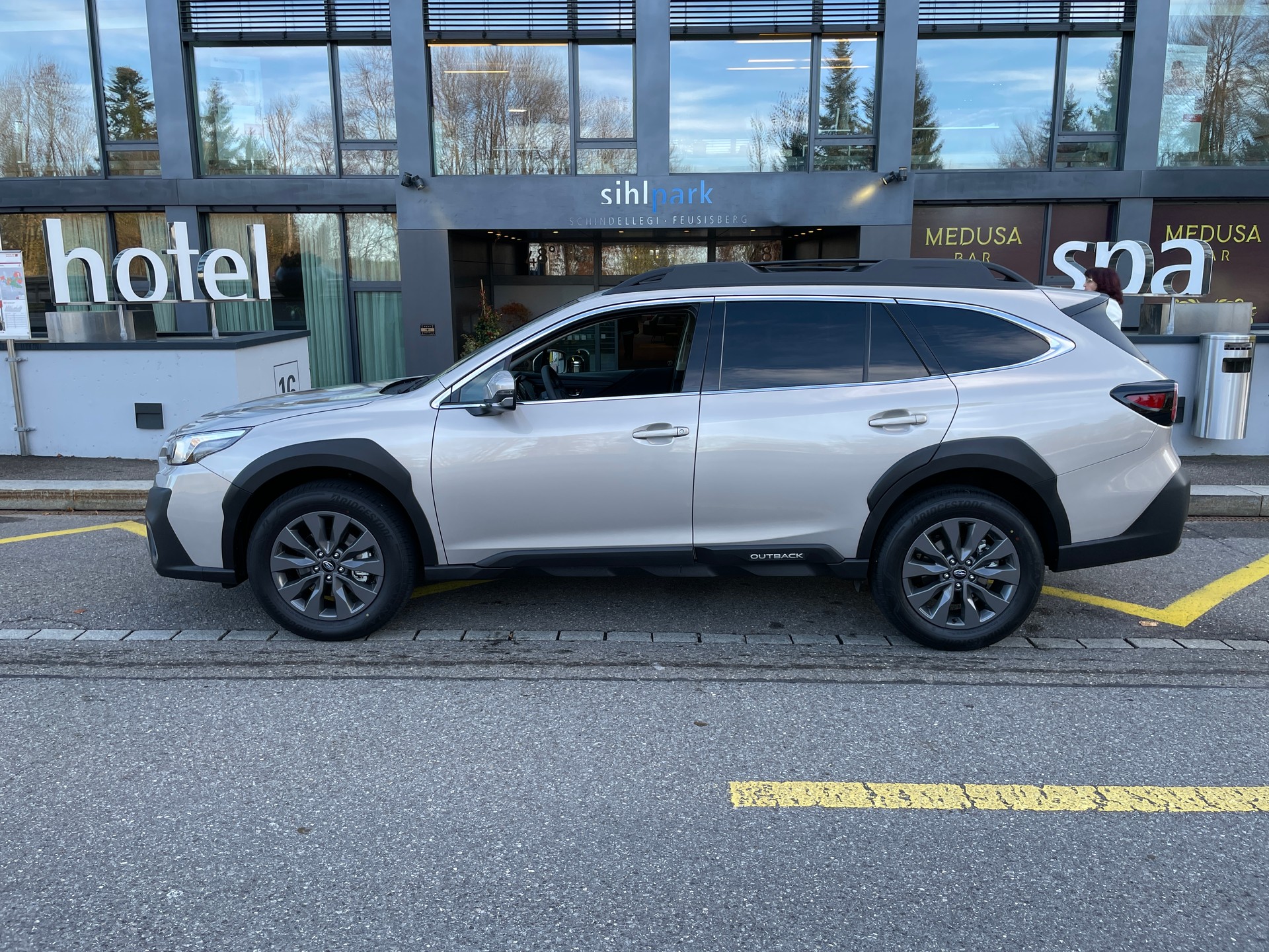SUBARU Outback 2.5i Advantage AWD Lineartronic-image-8