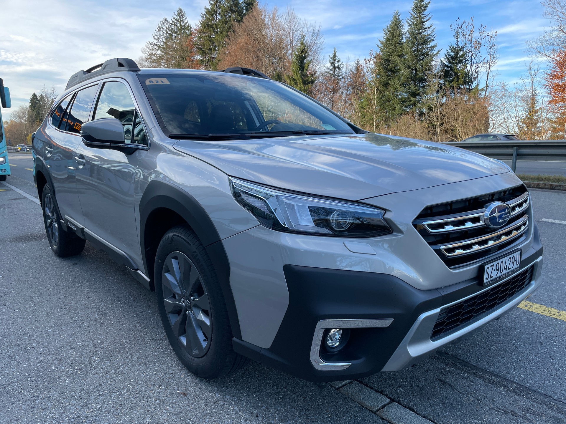 SUBARU Outback 2.5i Advantage AWD Lineartronic-image-2