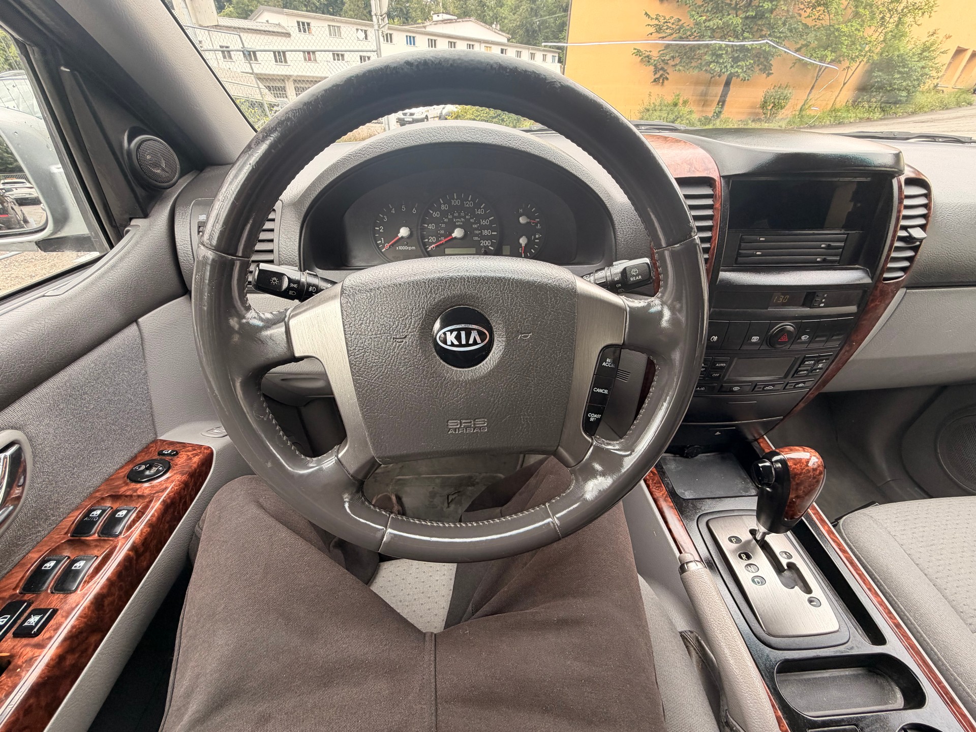 KIA Sorento 2.5 CRDI Carat-image-25
