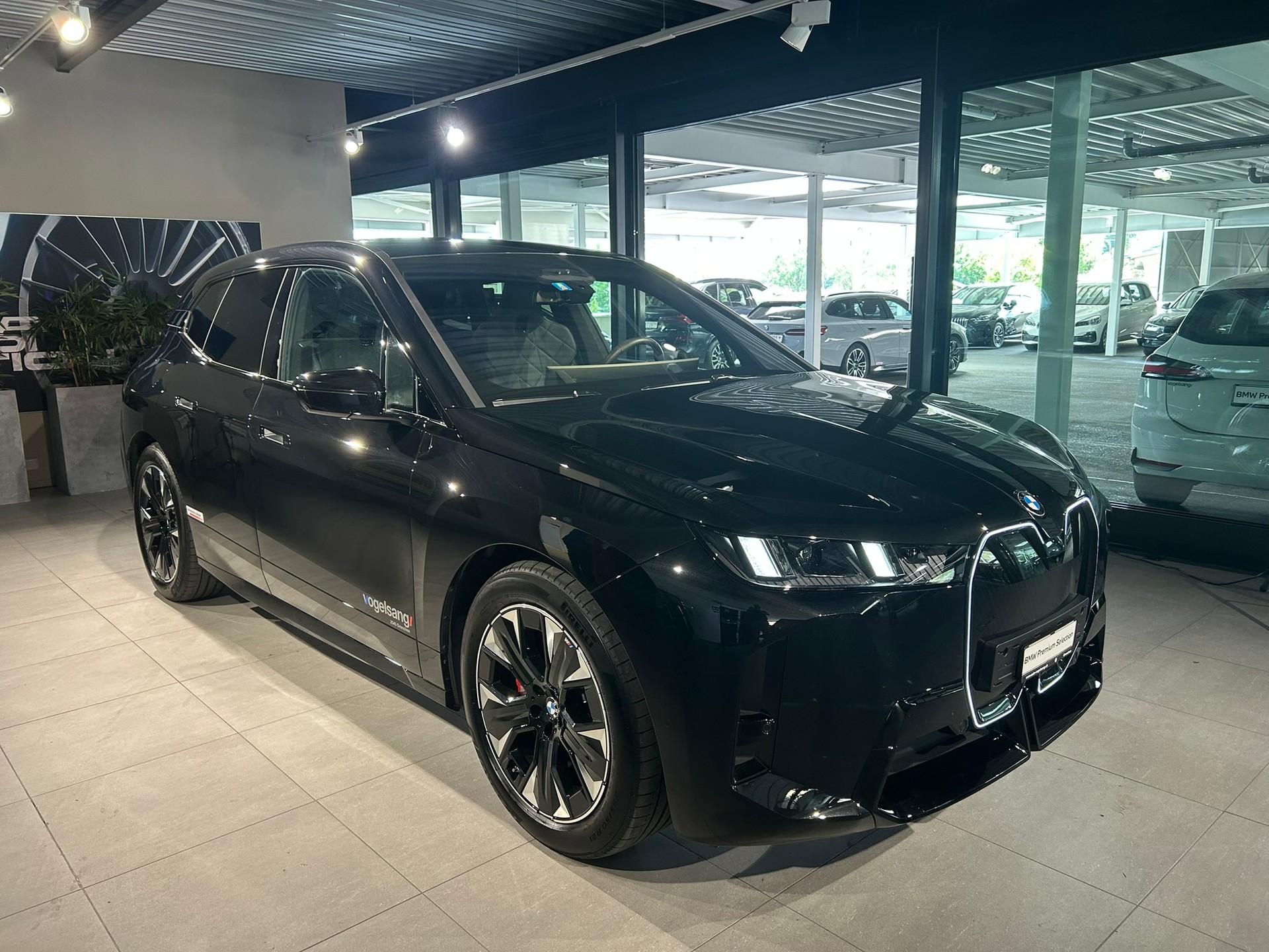BMW iX xDrive60 M Sport Pro