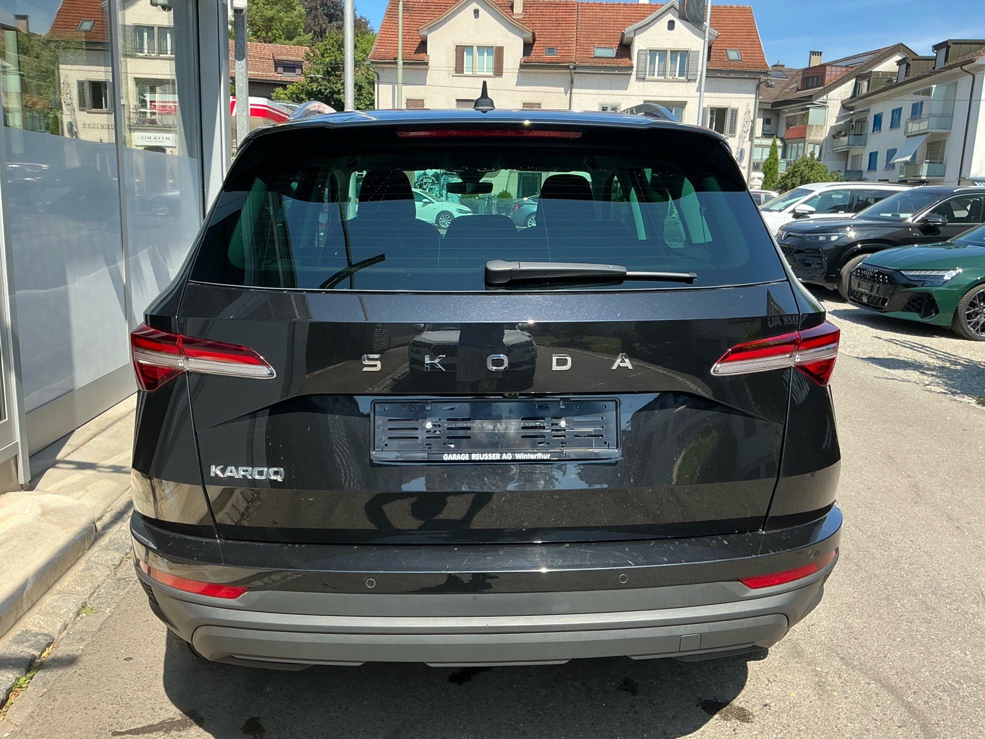 SKODA Karoq Selection *** ACC & RÜCKFAHRKAMERA ***-image-4