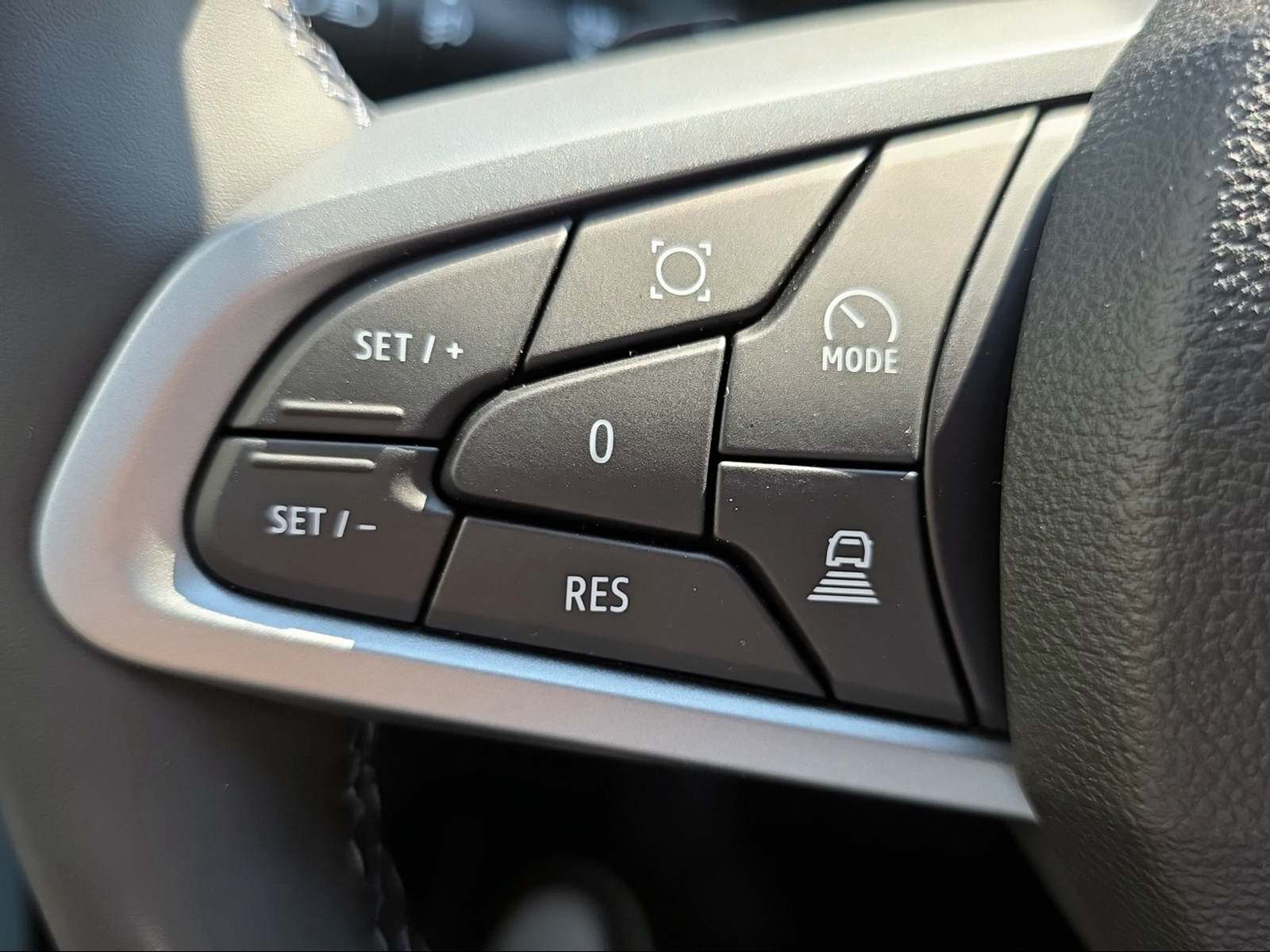 DACIA Bigster 1.2 Hybrid Extreme 4WD-image-13