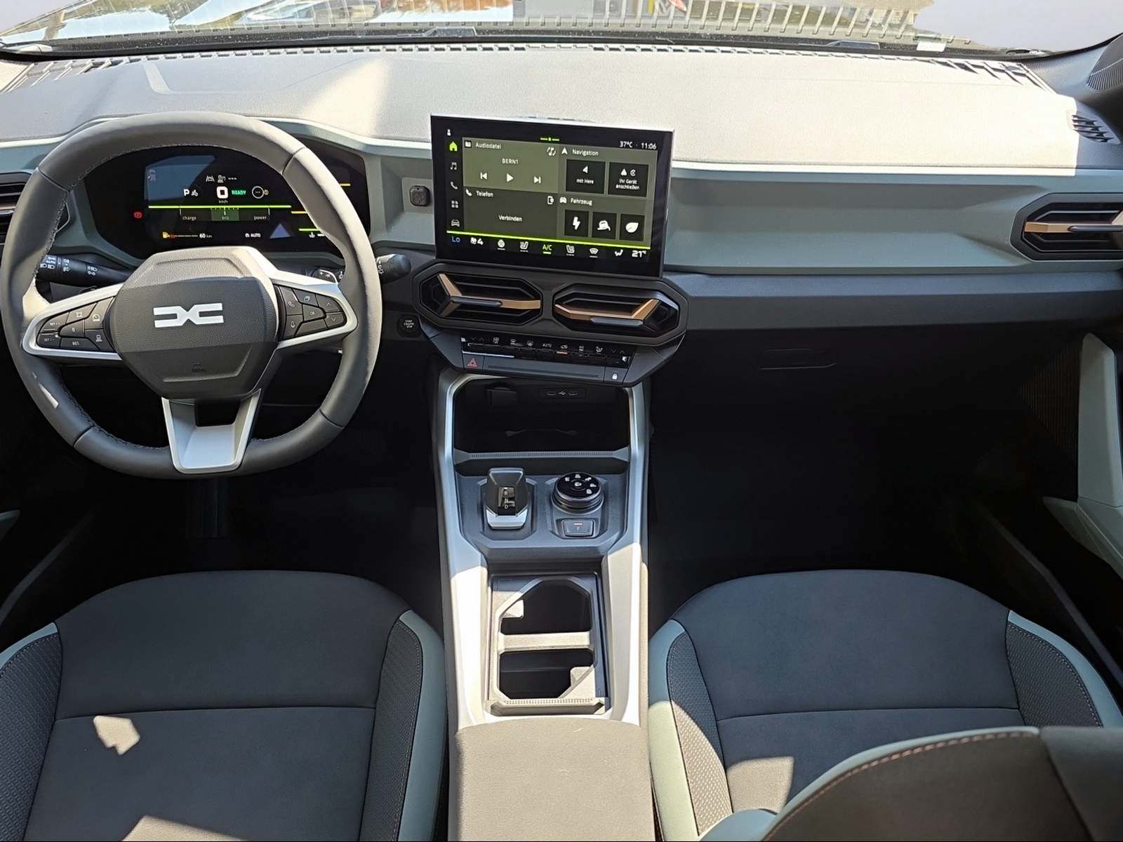 DACIA Bigster 1.2 Hybrid Extreme 4WD-image-5