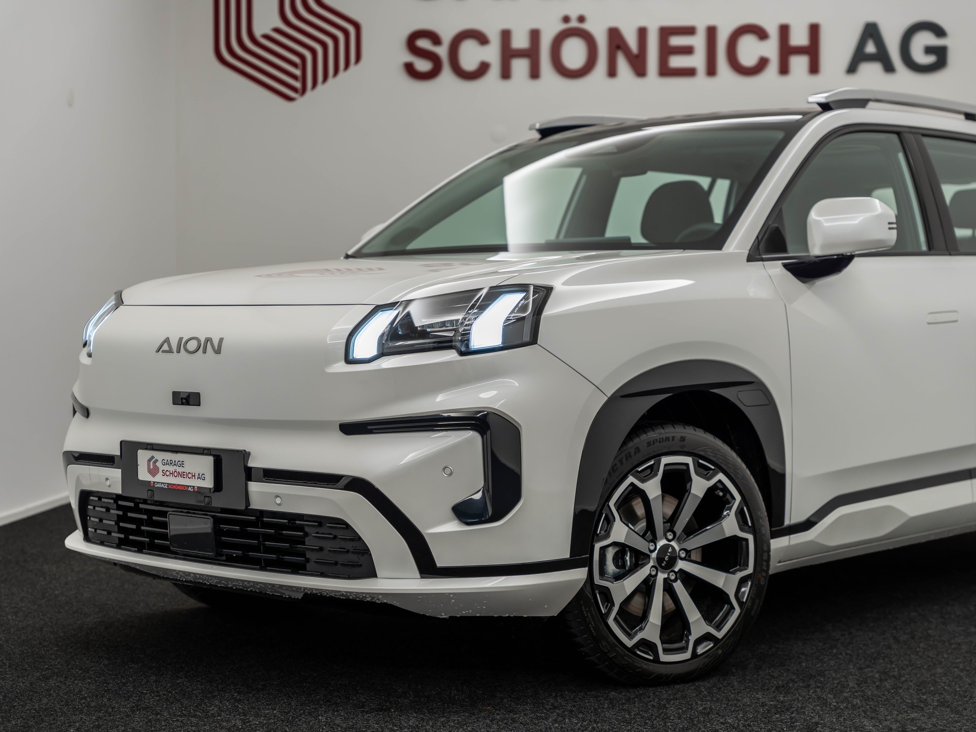 GAC AION V-showroom-element-1