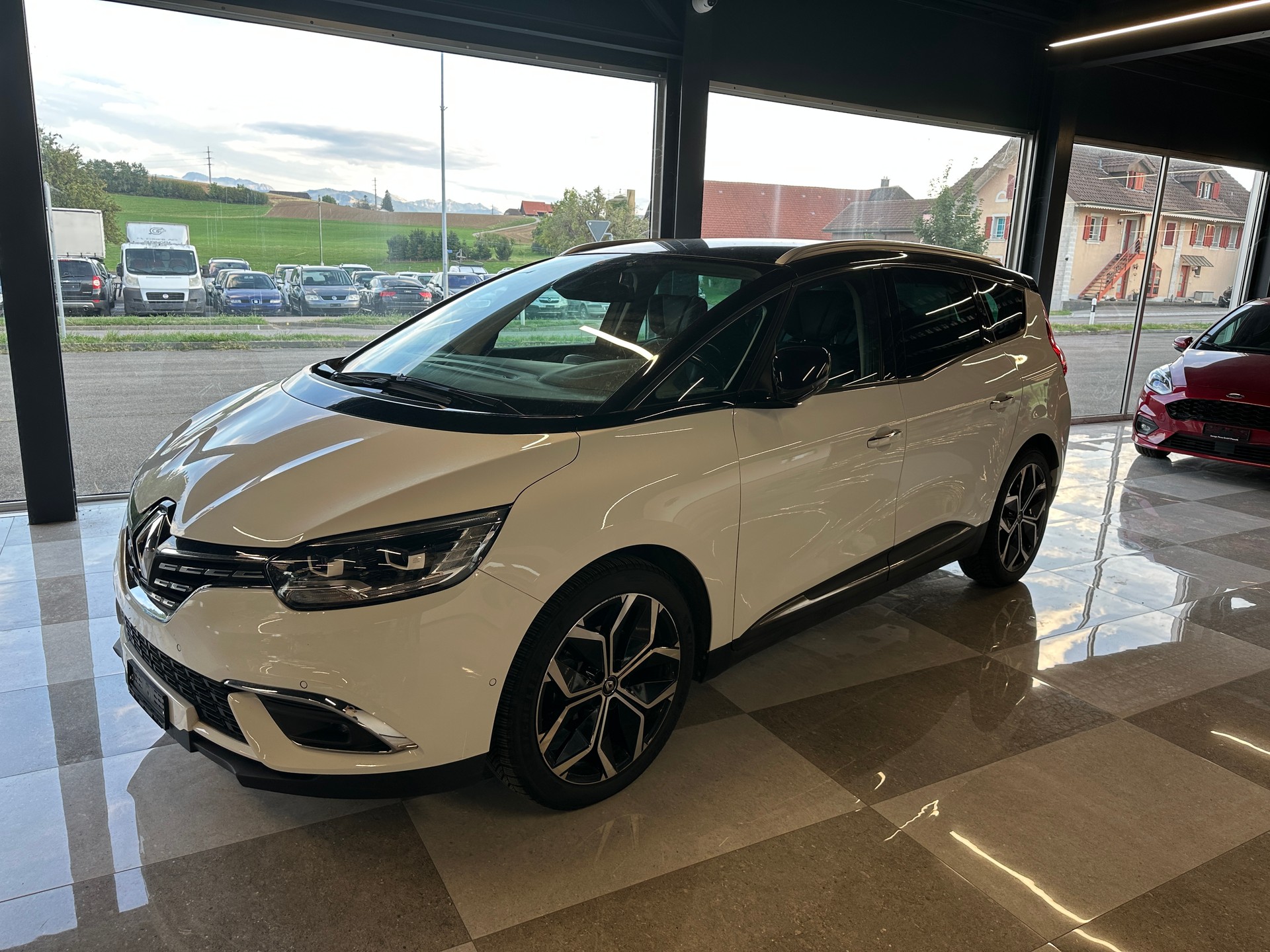RENAULT Grand Scénic 1.3 16V Turbo Intens EDC 7 pl.-image-2