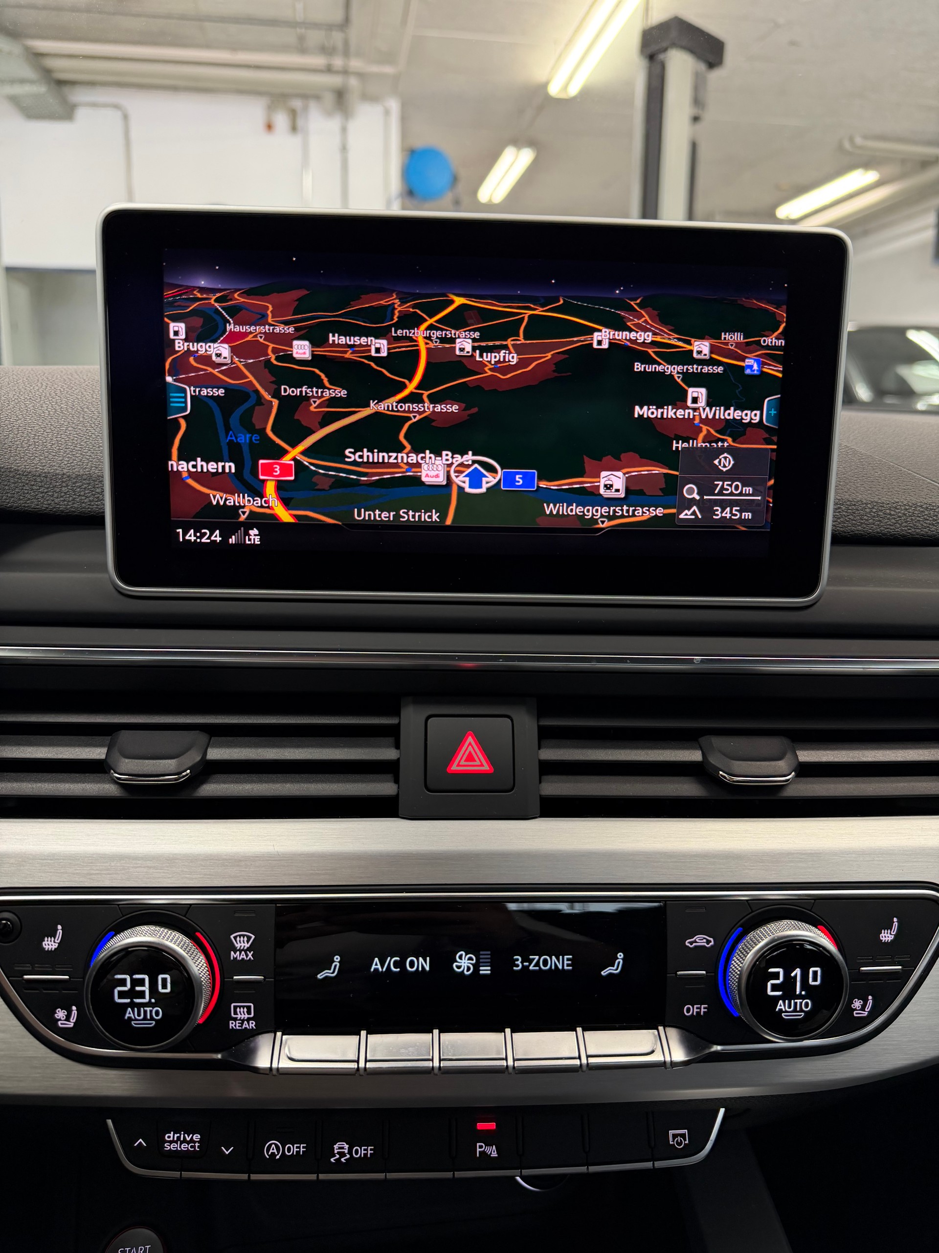 AUDI RS4 Avant 2.9 TFSI quattro *B&O*Sitzlüftung*RS-Abgasanlage-image-10
