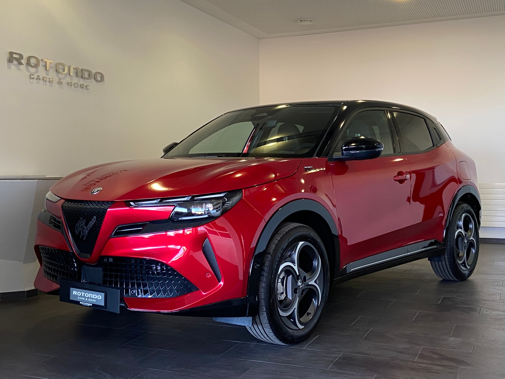 ALFA ROMEO Junior 1.2 48V Hybrid Sport Speciale Tech Sky MY26